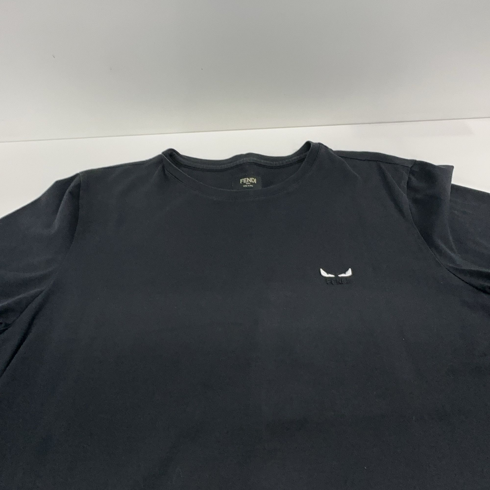 Fendi Fendi Bag Bugs Eyes T-Shirt Size L Size US L / EU 52-54 / 3 - 7 Thumbnail