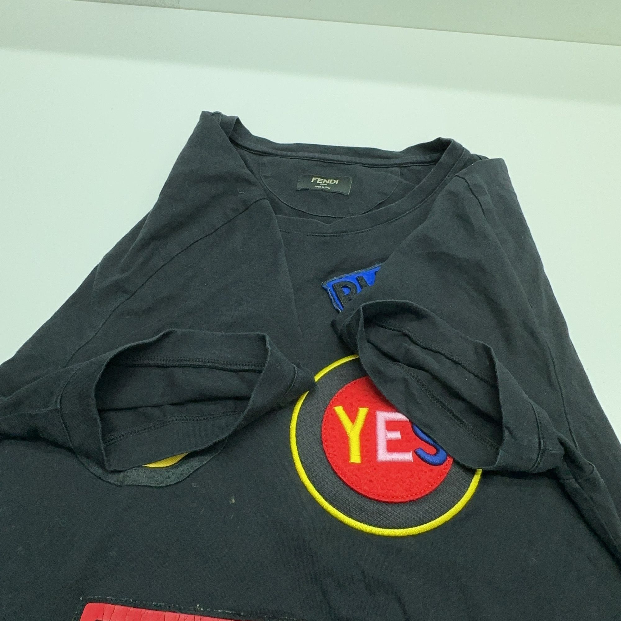 Fendi Fendi Graphic Patch T-Shirt Size S Size US S / EU 44-46 / 1 - 13 Thumbnail
