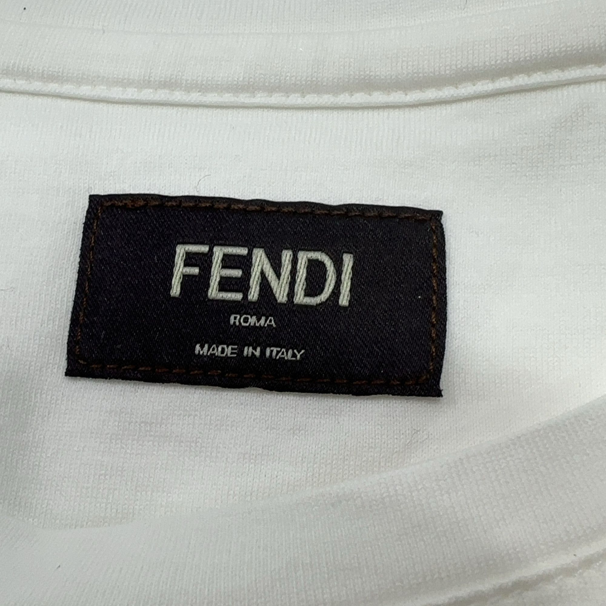 Fendi Fendi Embossed Logo T-Shirt Size S Size US S / EU 44-46 / 1 - 3 Thumbnail