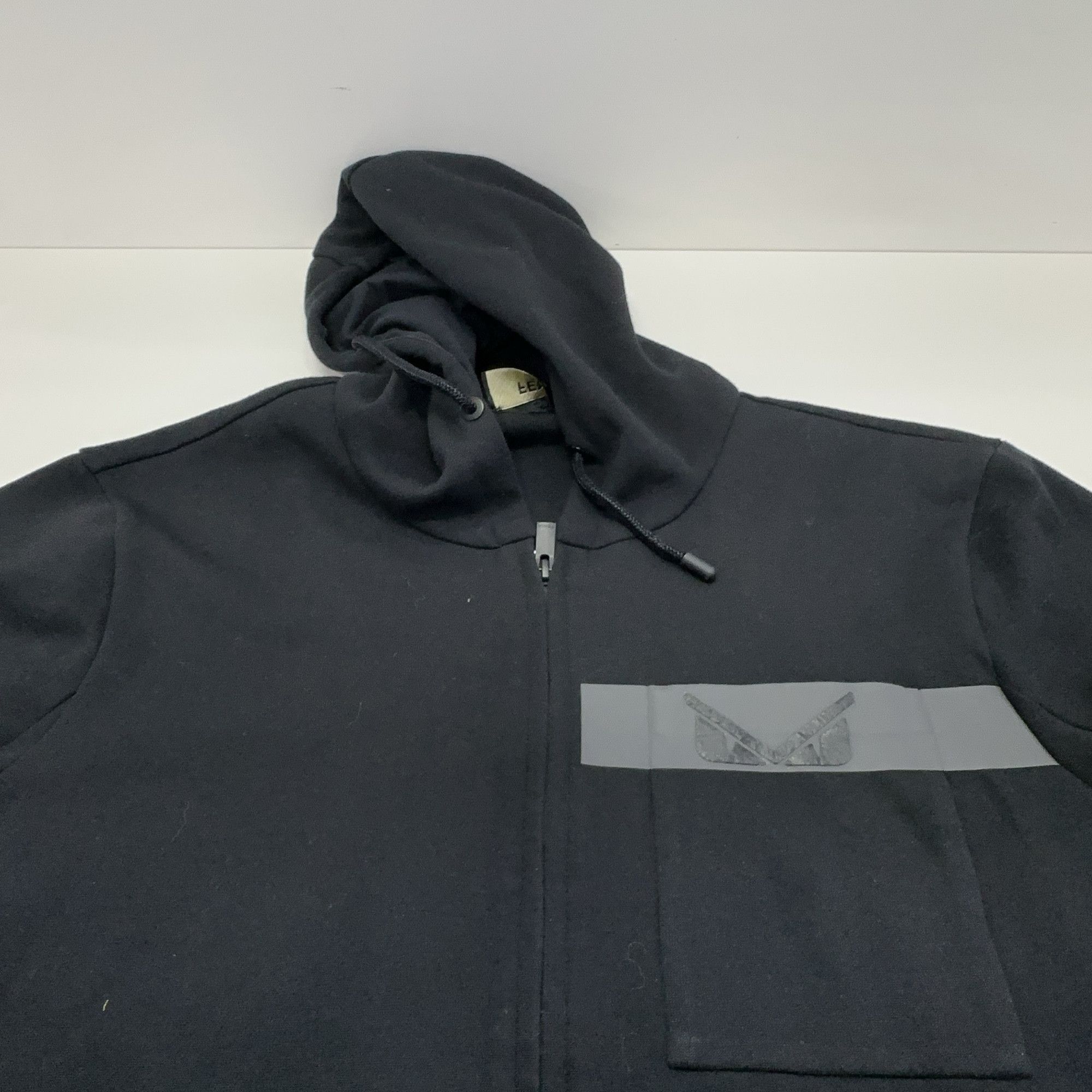 Fendi Fendi Bag Bugs Zip Hoodie Size L Size US L / EU 52-54 / 3 - 12 Thumbnail