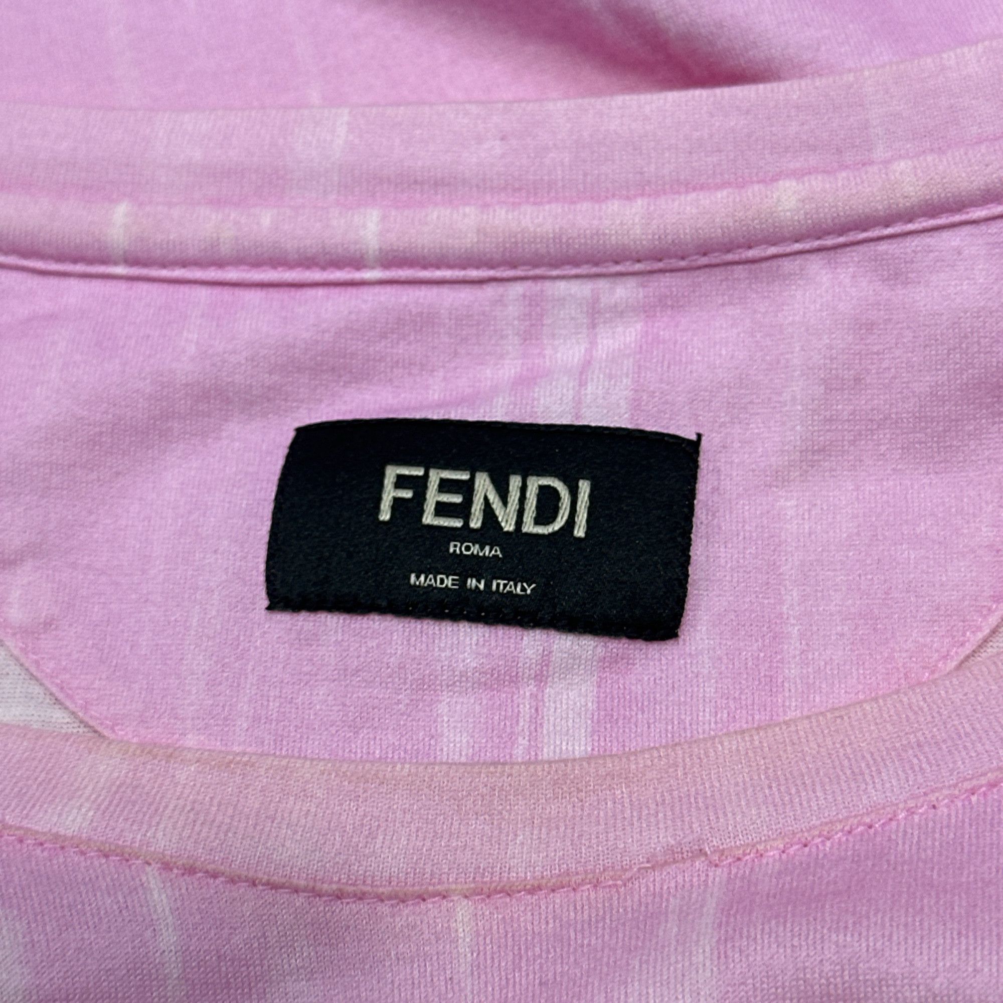 Fendi Fendi Pink Graphic Short Sleeve T-Shirt Size L Size US L / EU 52-54 / 3 - 4 Thumbnail