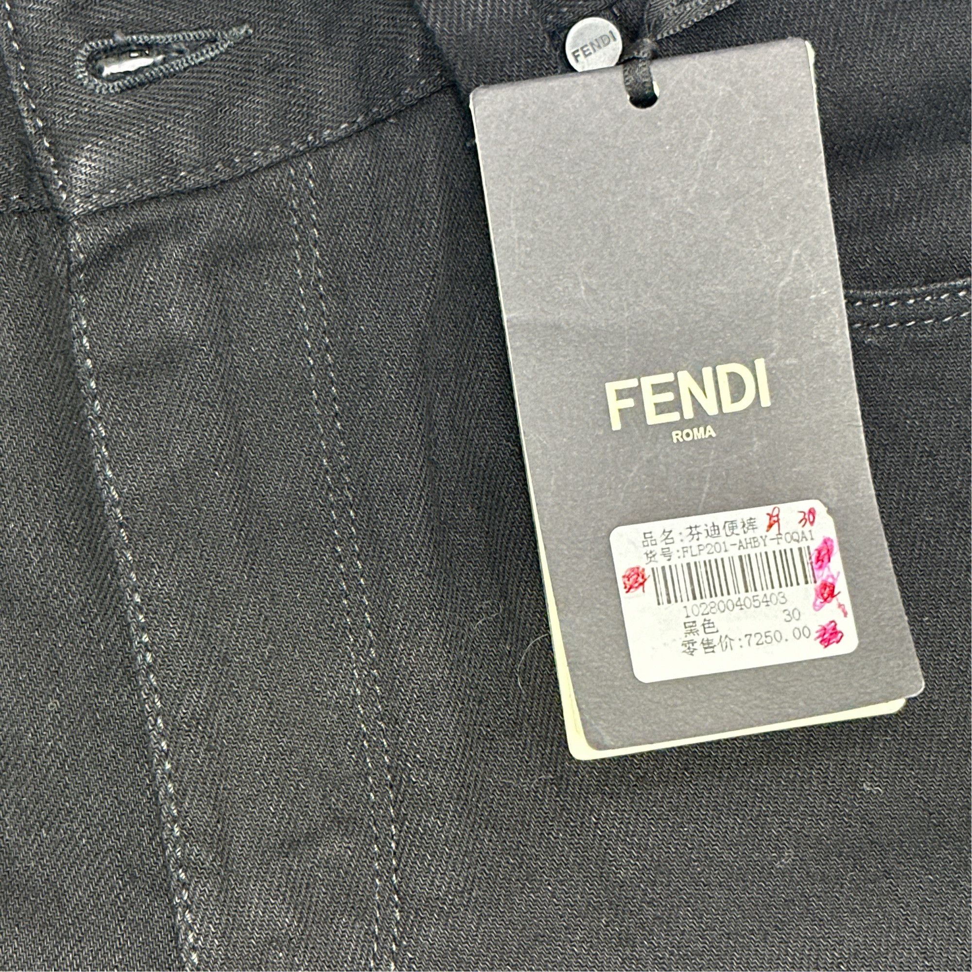 Fendi Fendi Plaque Denim Jeans Size 30 Size US 30 / EU 46 - 2 Thumbnail