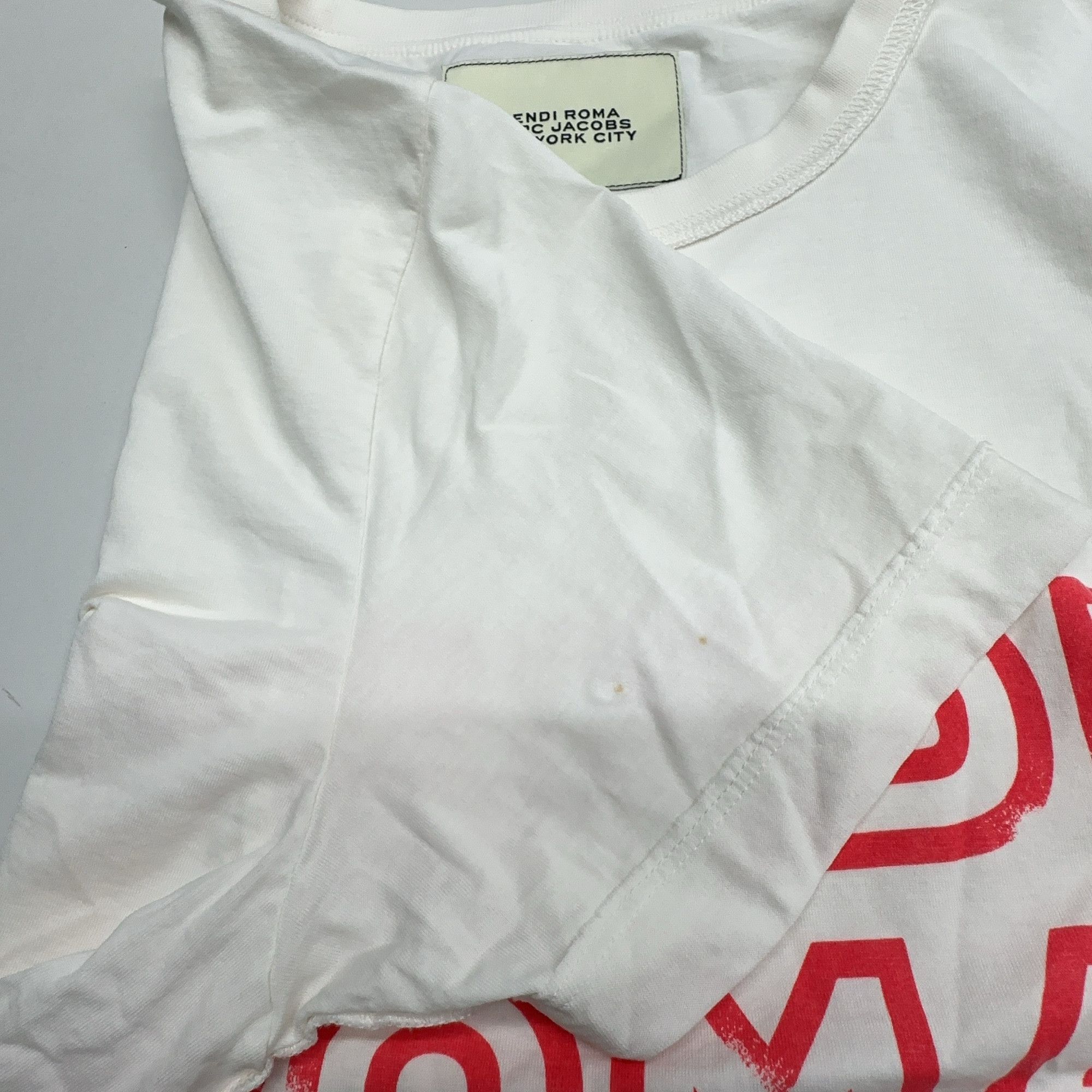 Fendi × Marc Jacobs Fendi x Marc Jacobs Logo T-Shirt Size M Size M / US 6-8 / IT 42-44 - 8 Thumbnail