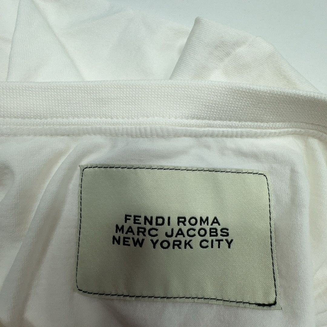 Fendi × Marc Jacobs Fendi x Marc Jacobs Logo T-Shirt Size M Size M / US 6-8 / IT 42-44 - 3 Thumbnail