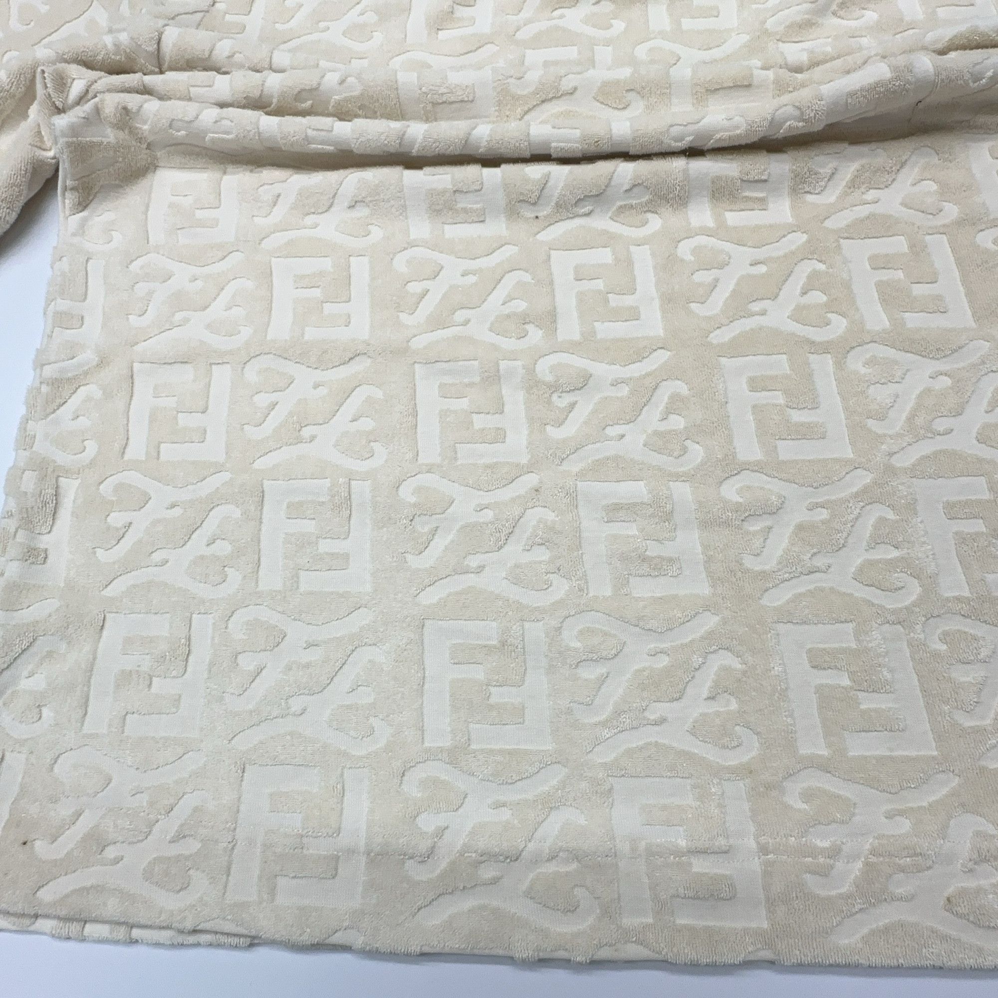 Fendi Fendi FF Monogram T-Shirt Size M Size US M / EU 48-50 / 2 - 9 Thumbnail