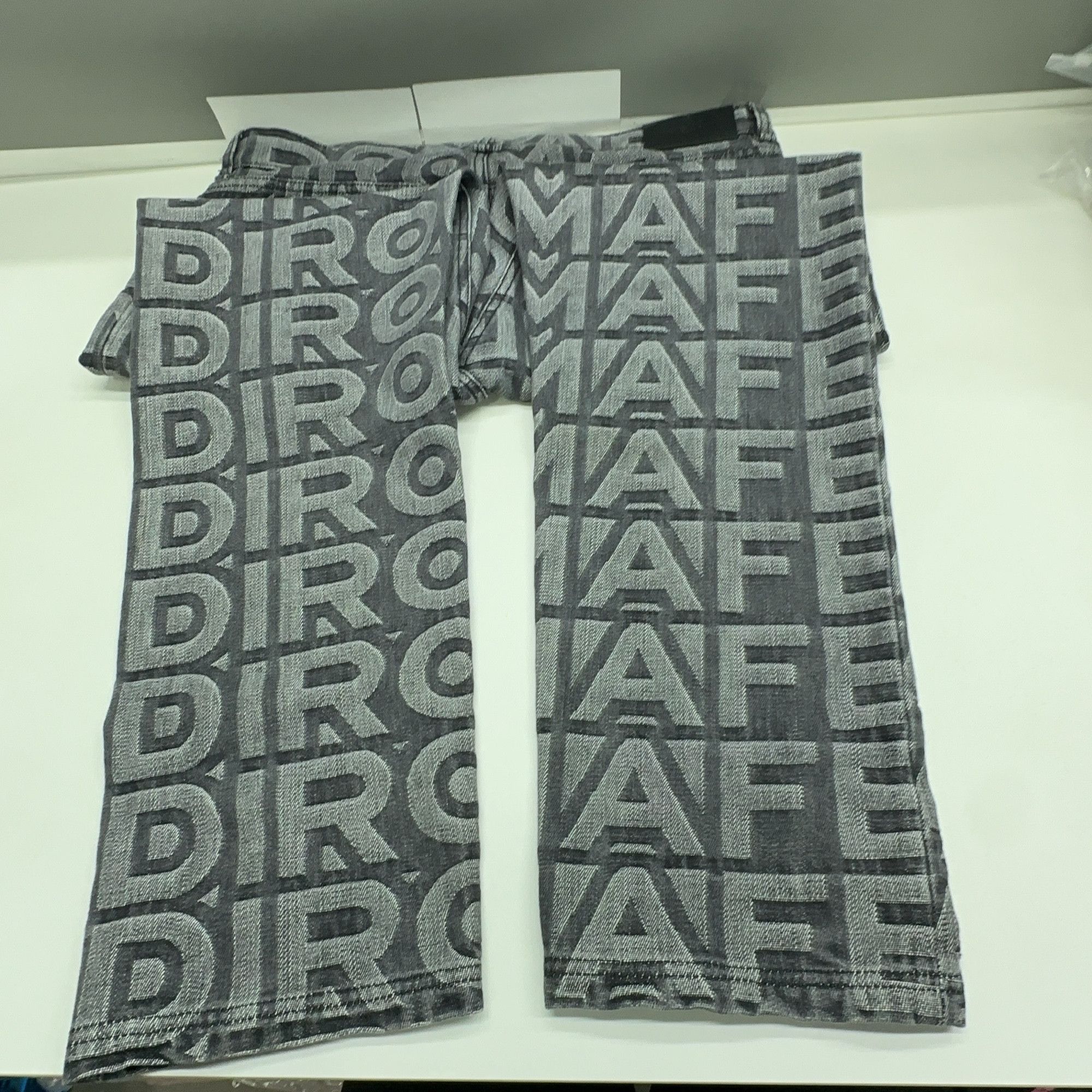 Fendi Fendi x Marc Jacobs Logo Print Jeans IT 36 Size 25" / US 0 / IT 36 - 10 Thumbnail