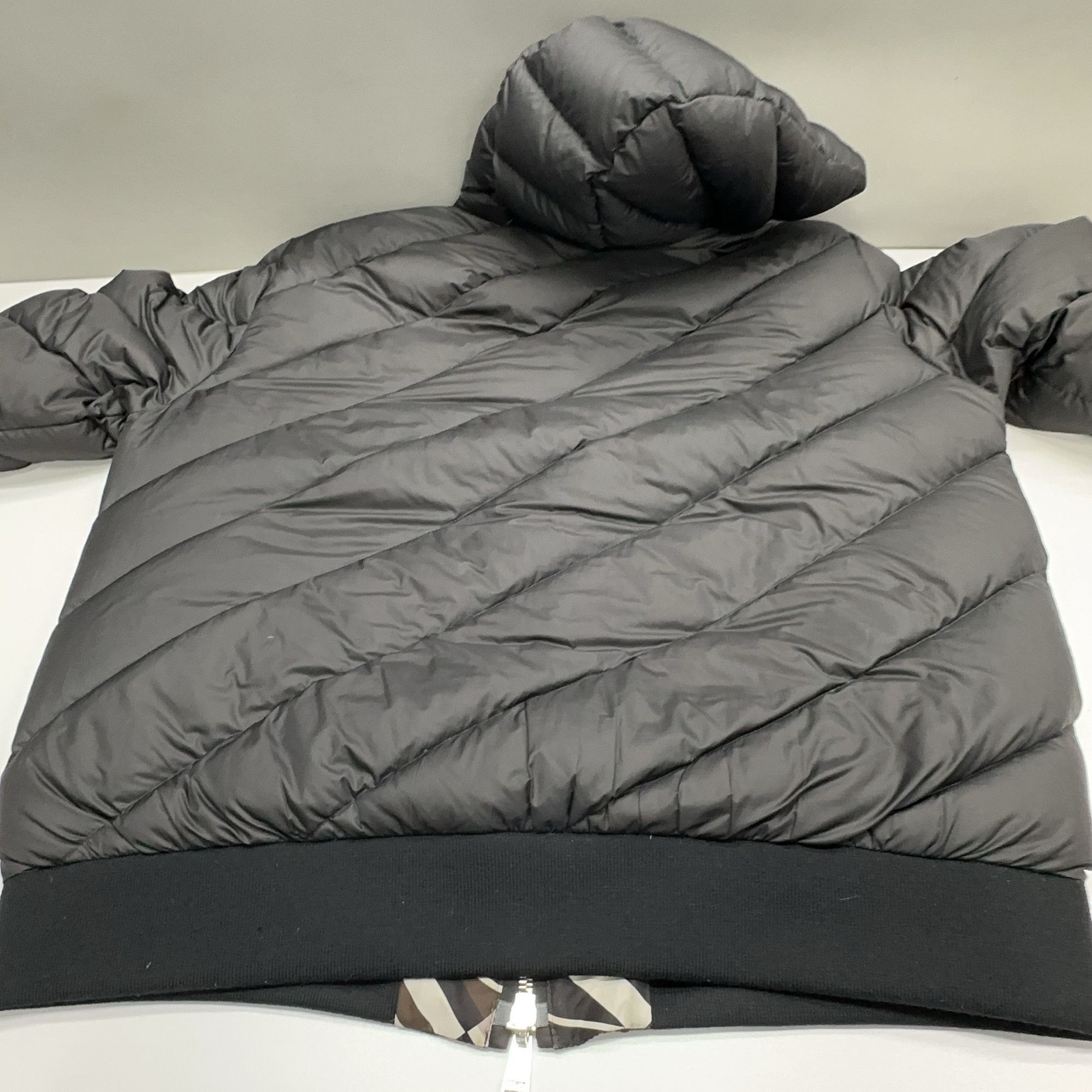 Fendi Fendi Reversible Logo Puffer Jacket Size M Size US M / EU 48-50 / 2 - 18 Thumbnail