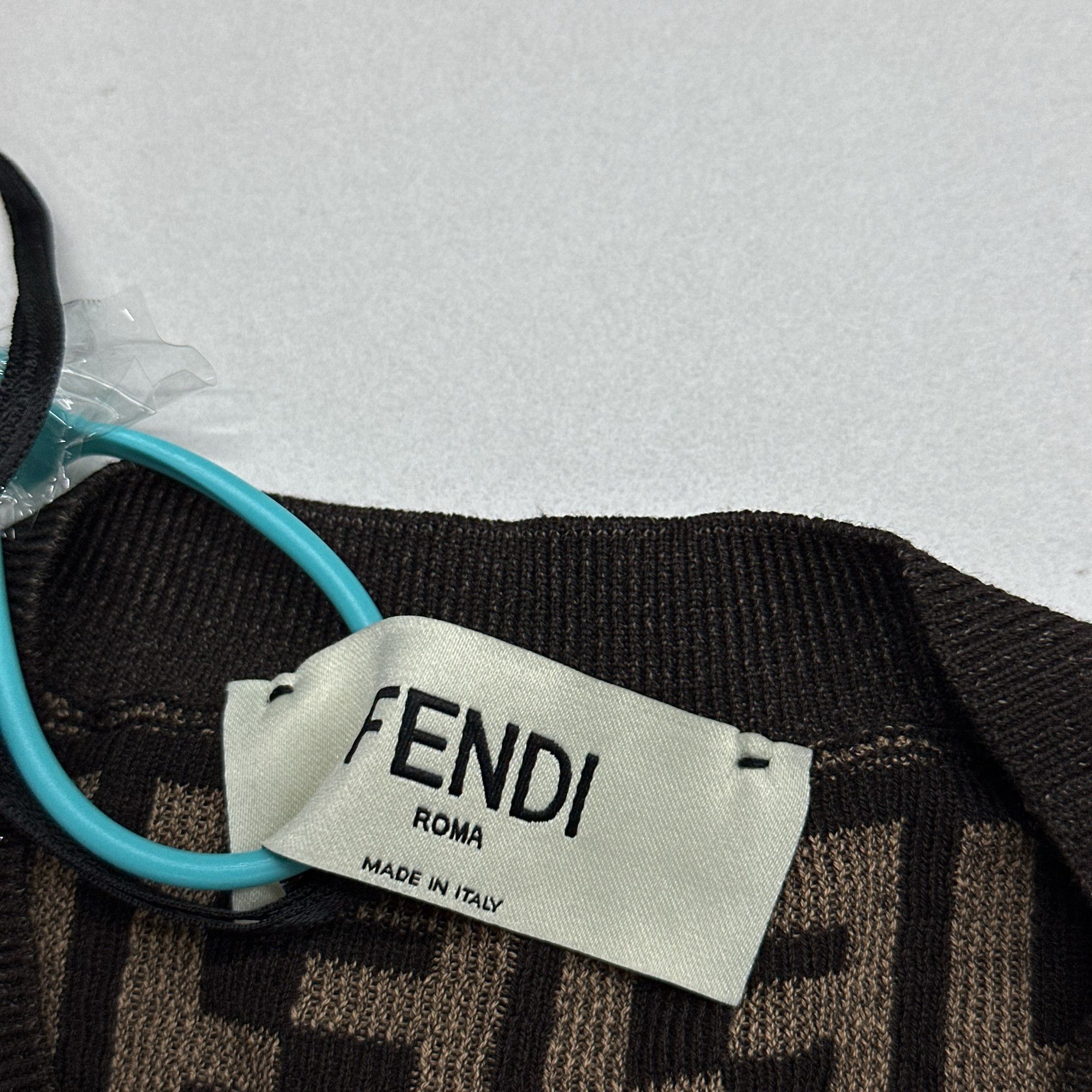Fendi Fendi FF Logo Knit Short Sleeve Sweater Size 40 Size S / US 4 / IT 40 - 4 Thumbnail