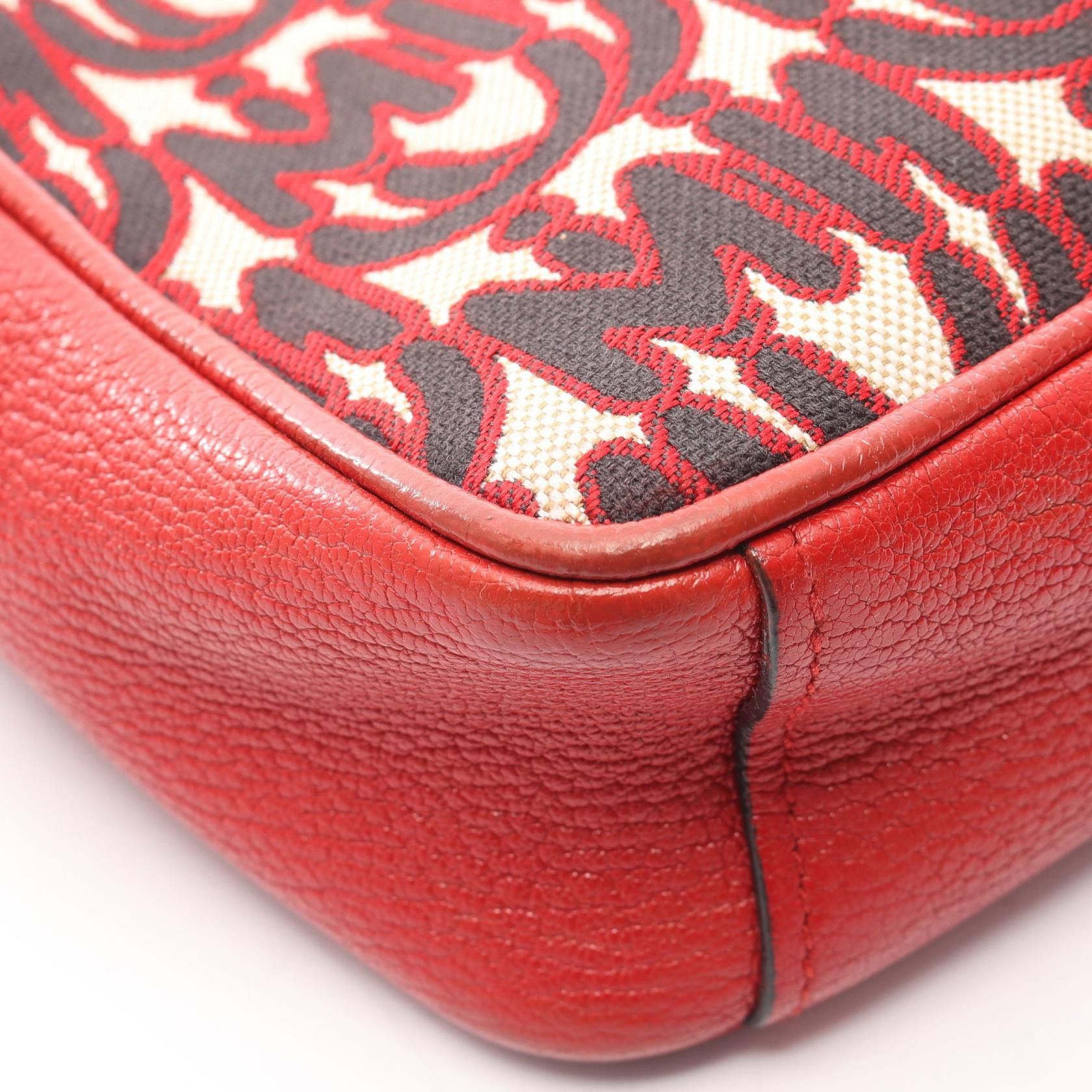 Miu Miu Miu Miu Miu Miu Leather Shoulder Bag Leather Shoulder Bag DUTY FREE for USA Size ONE SIZE - 9 Thumbnail