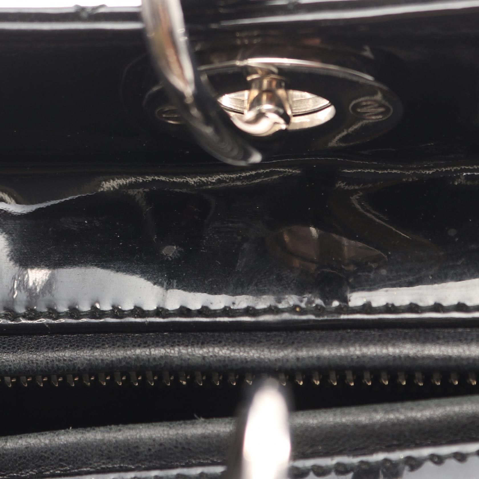 Dior Dior Dior Lady Dior Patent Leather Handbag Leather Handbag M0566OWCB-M900 DUTY FREE for USA Size ONE SIZE - 6 Thumbnail