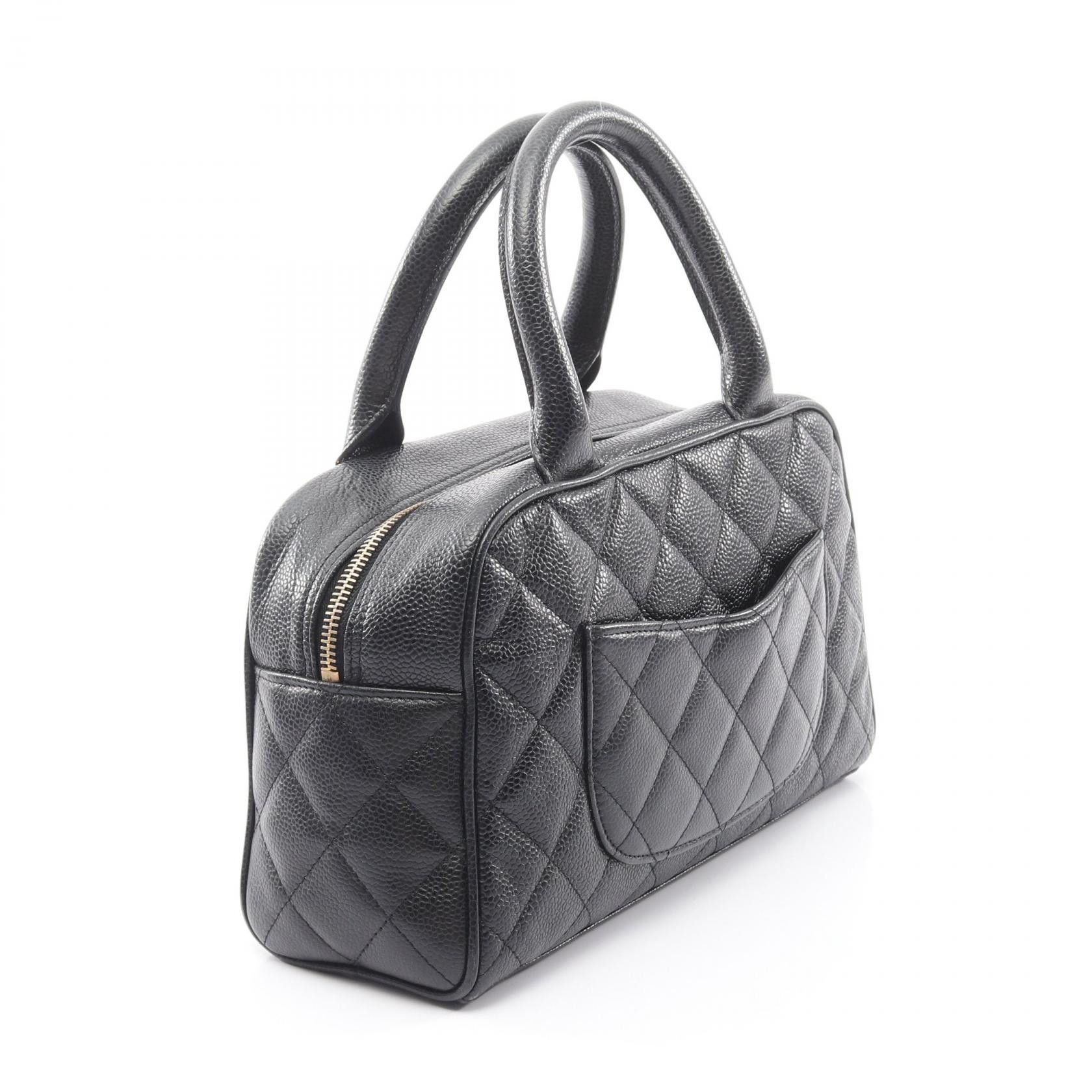 Chanel Chanel Chanel Matelasse Leather Handbag Leather Handbag DUTY FREE for USA Size ONE SIZE - 2 Thumbnail
