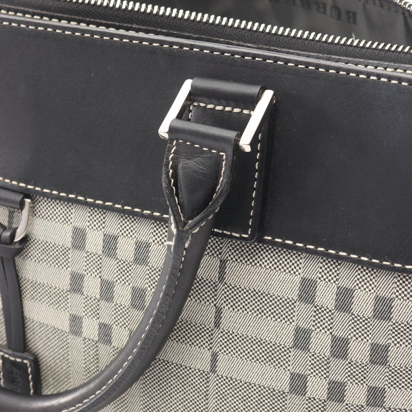 Burberry Burberry Burberry Canvas Leather Handbag Leather Handbag DUTY FREE for USA Size ONE SIZE - 6 Thumbnail