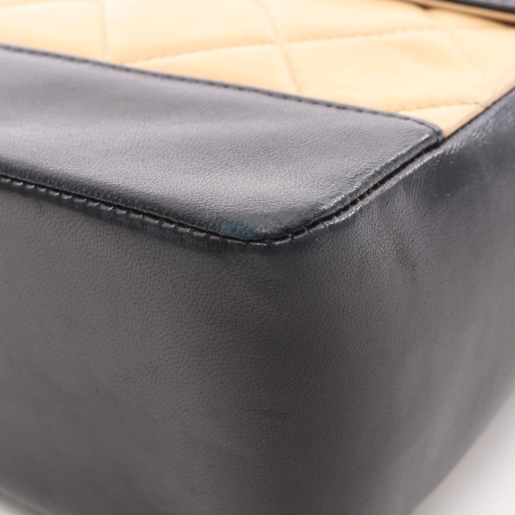 Chanel Chanel Chanel Matelasse Lambskin Shoulder Bag Leather Shoulder Bag DUTY FREE for USA Size ONE SIZE - 7 Thumbnail