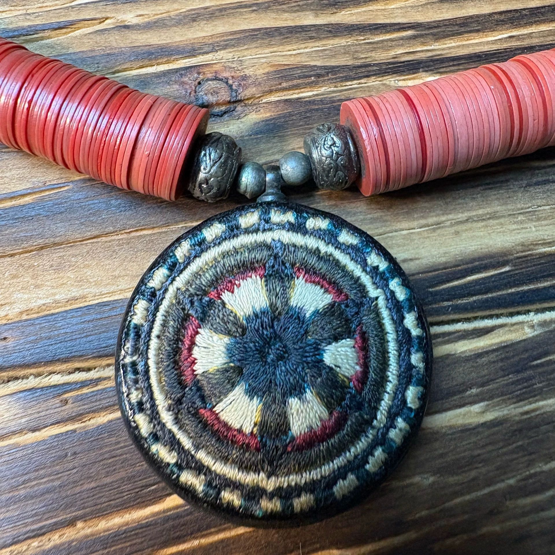 Blackmeans Early Classic Embroidered Ethnic Necklace Size ONE SIZE - 2 Thumbnail