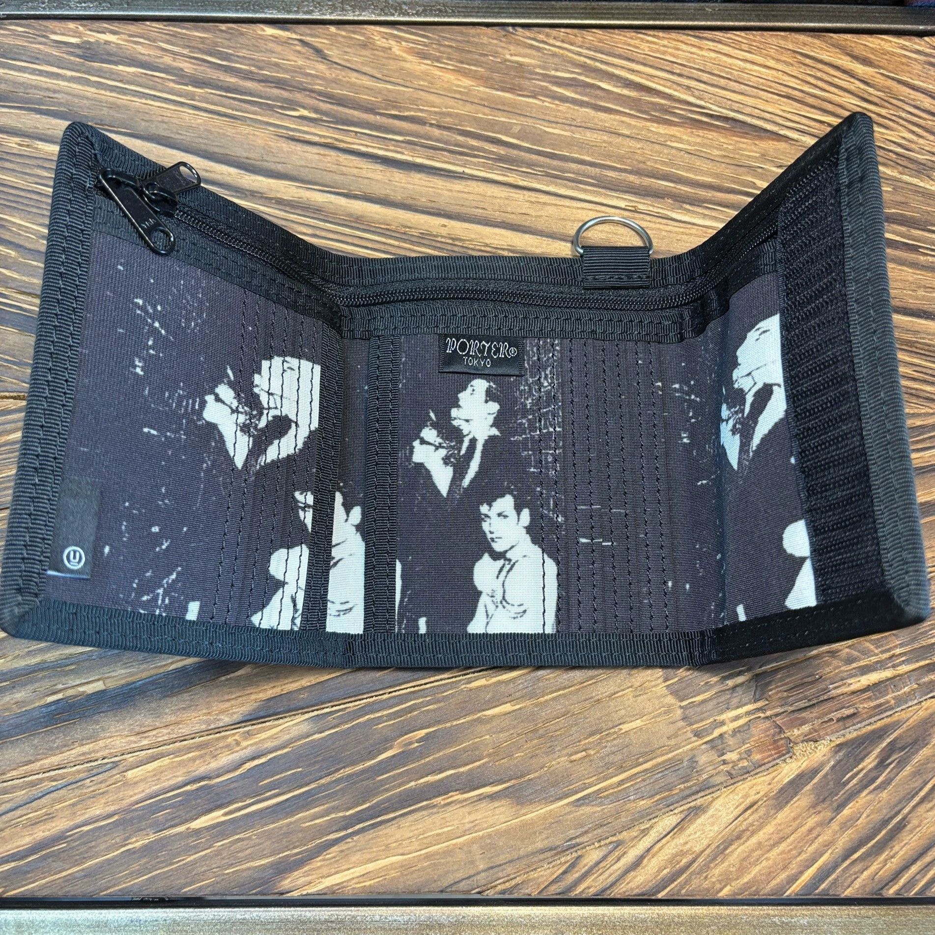 Undercover Black TriFold Wallet with Ring Chain Size ONE SIZE - 3 Thumbnail