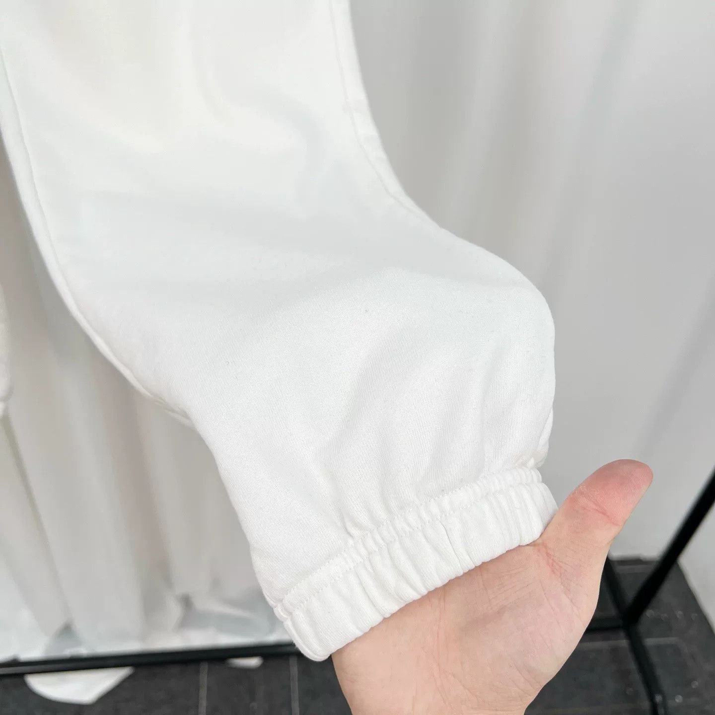 Celine Celine Embroidered Letter White Casual Trousers Size 40" / US 18 - 5 Thumbnail