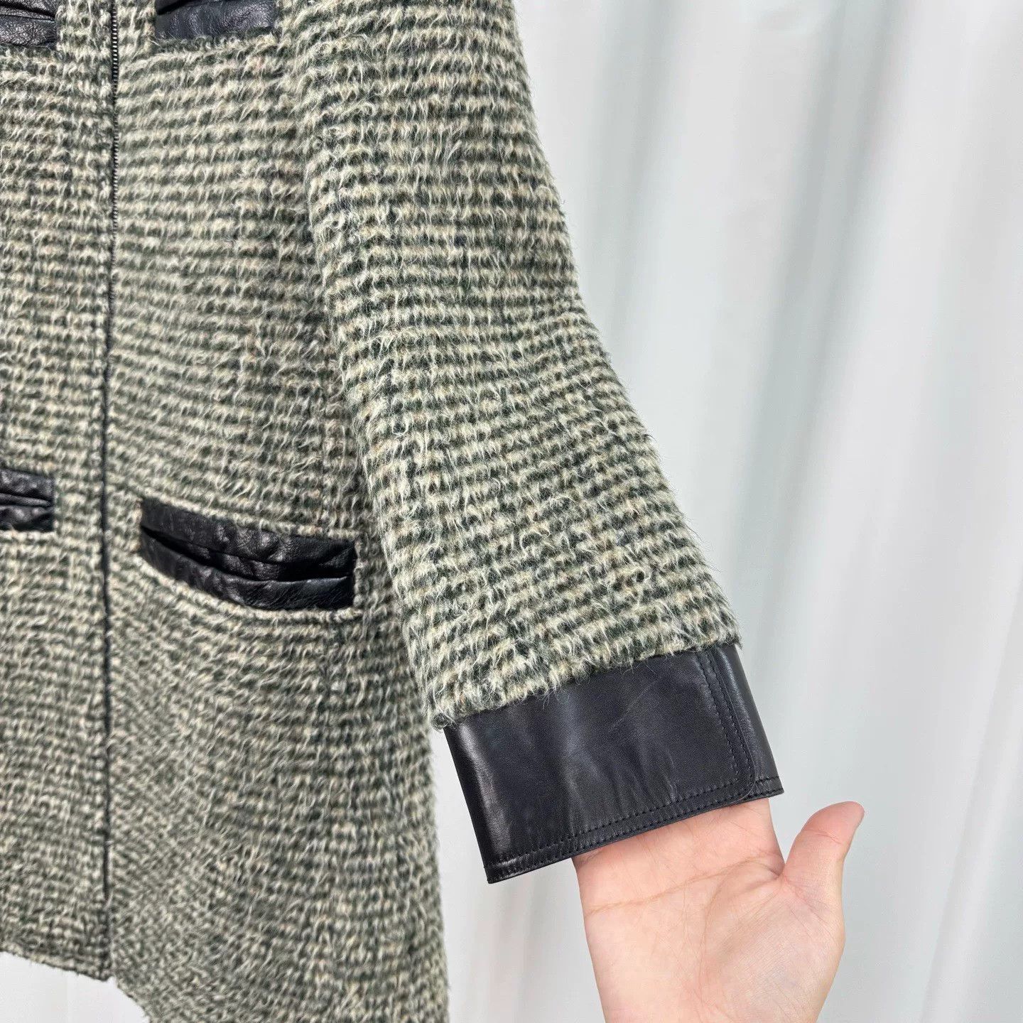 Louis Vuitton Louis Vuitton Wool Leather Panel Coat Size XXS / US 00 / IT 34 - 4 Thumbnail