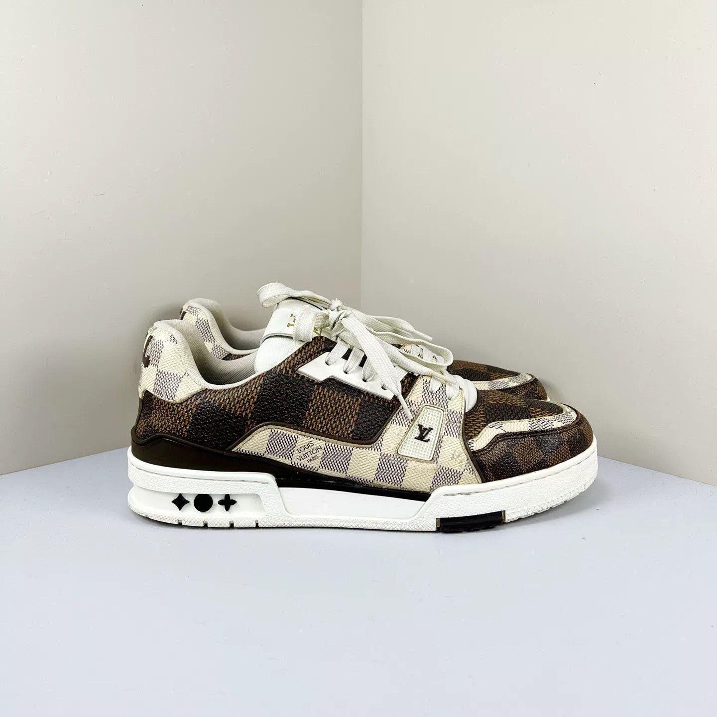 Louis Vuitton Louis Vuitton Monogram Damier Trainer Sneakers Size US 8.5 / EU 41-42 - 4 Thumbnail