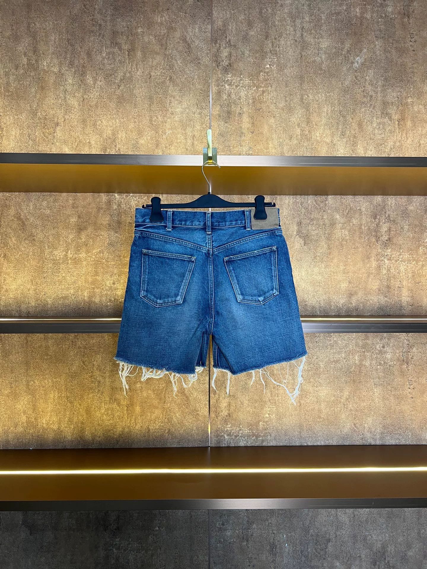 Celine Celine Denim Shorts Size 27" / US 4 / IT 40 - 2 Thumbnail