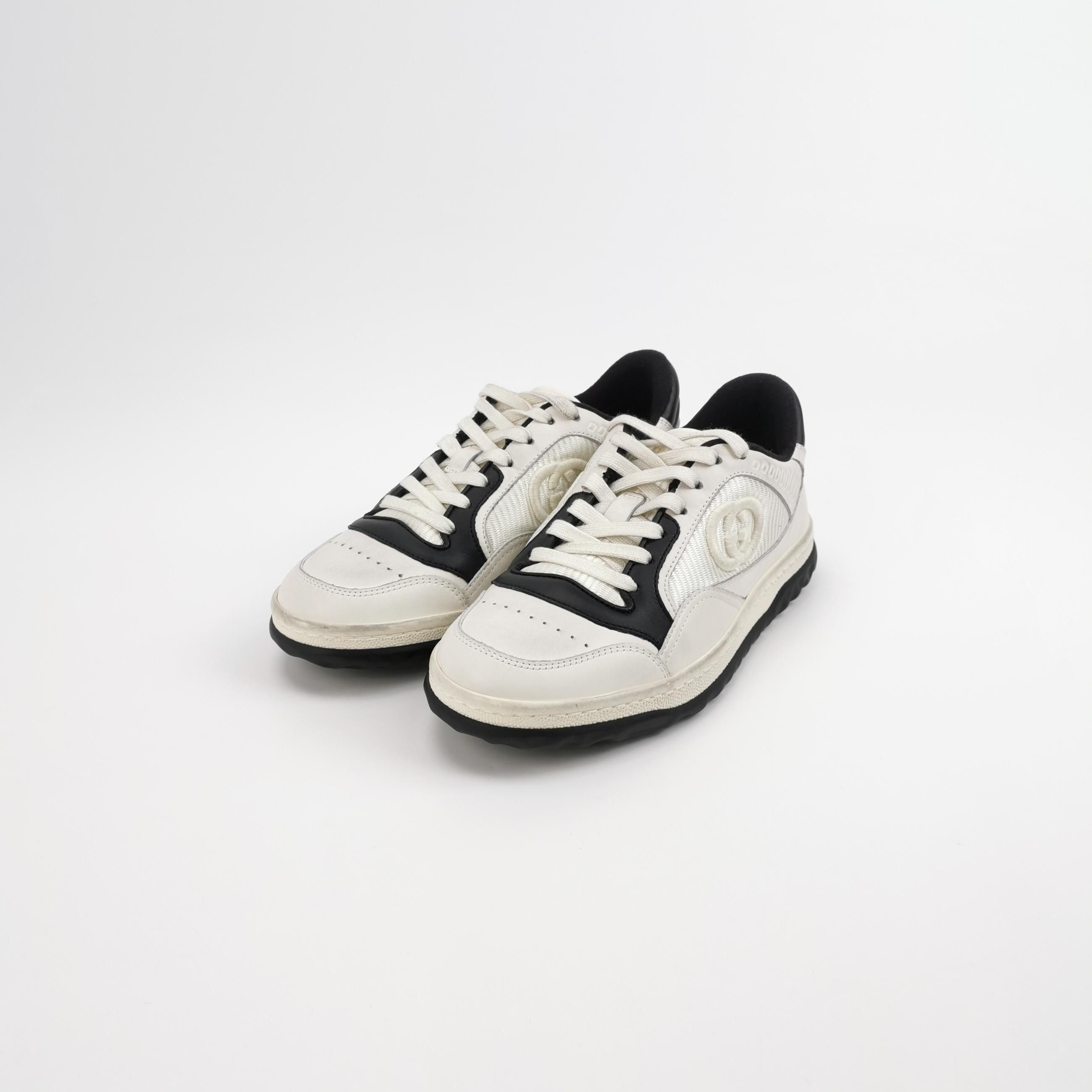 Gucci Gucci Women 5 Lowtop Sneakers Size US 5 / IT 35 - 2 Thumbnail
