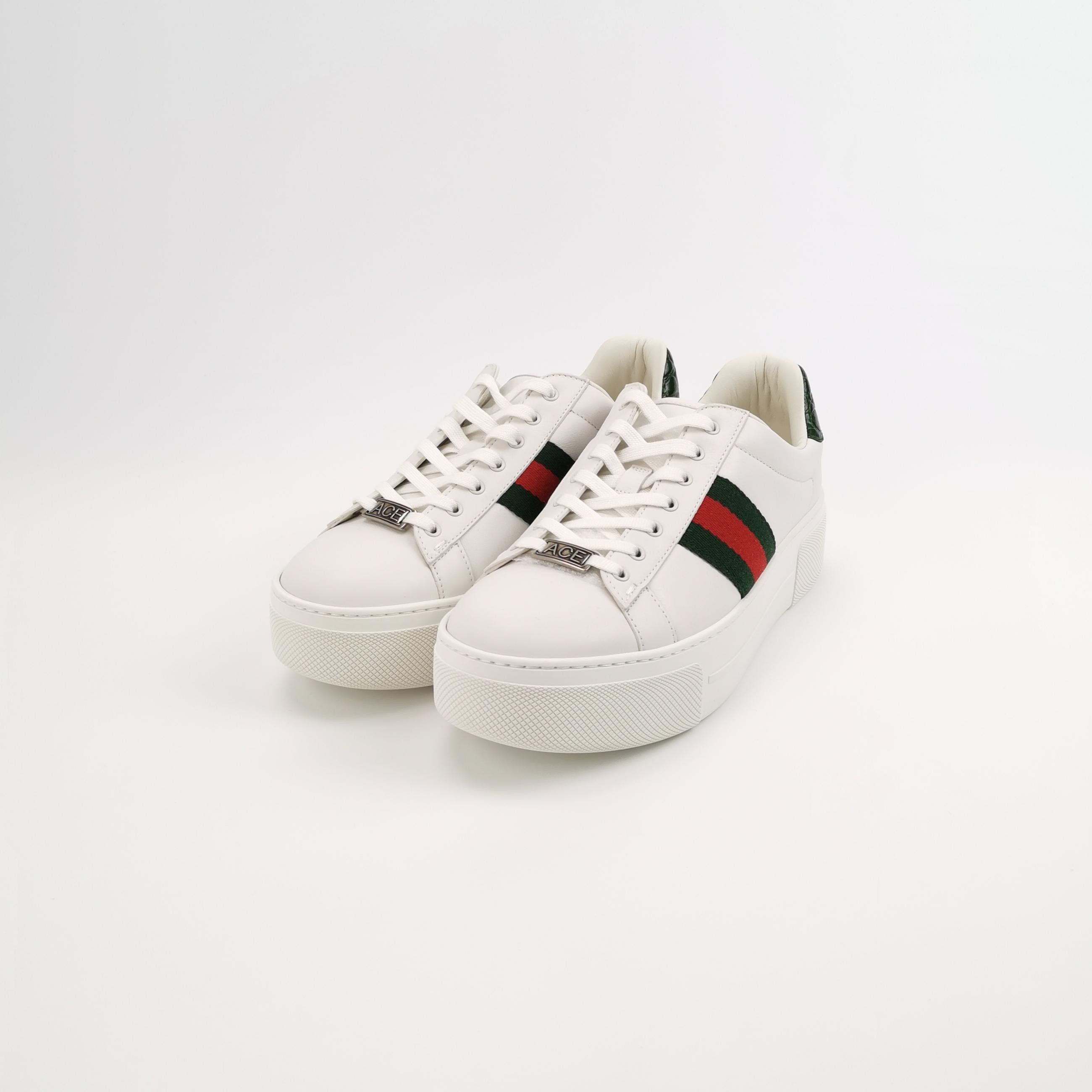 Gucci Gucci Women 8-5 Lowtop Sneakers Size US 8.5 / IT 38.5 - 2 Thumbnail