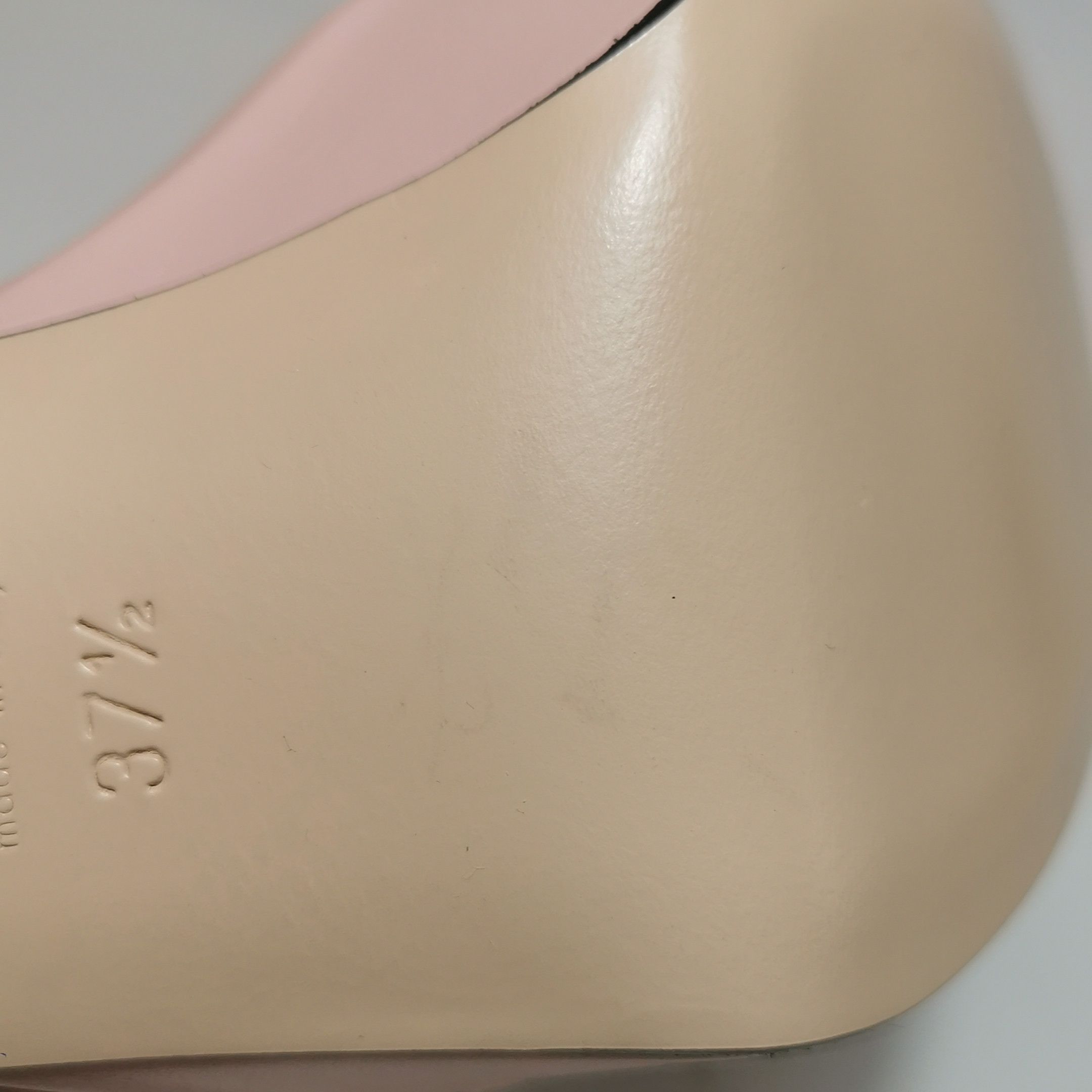 Gucci Gucci Women 7-5 Sandals Size US 7.5 / IT 37.5 - 10 Thumbnail