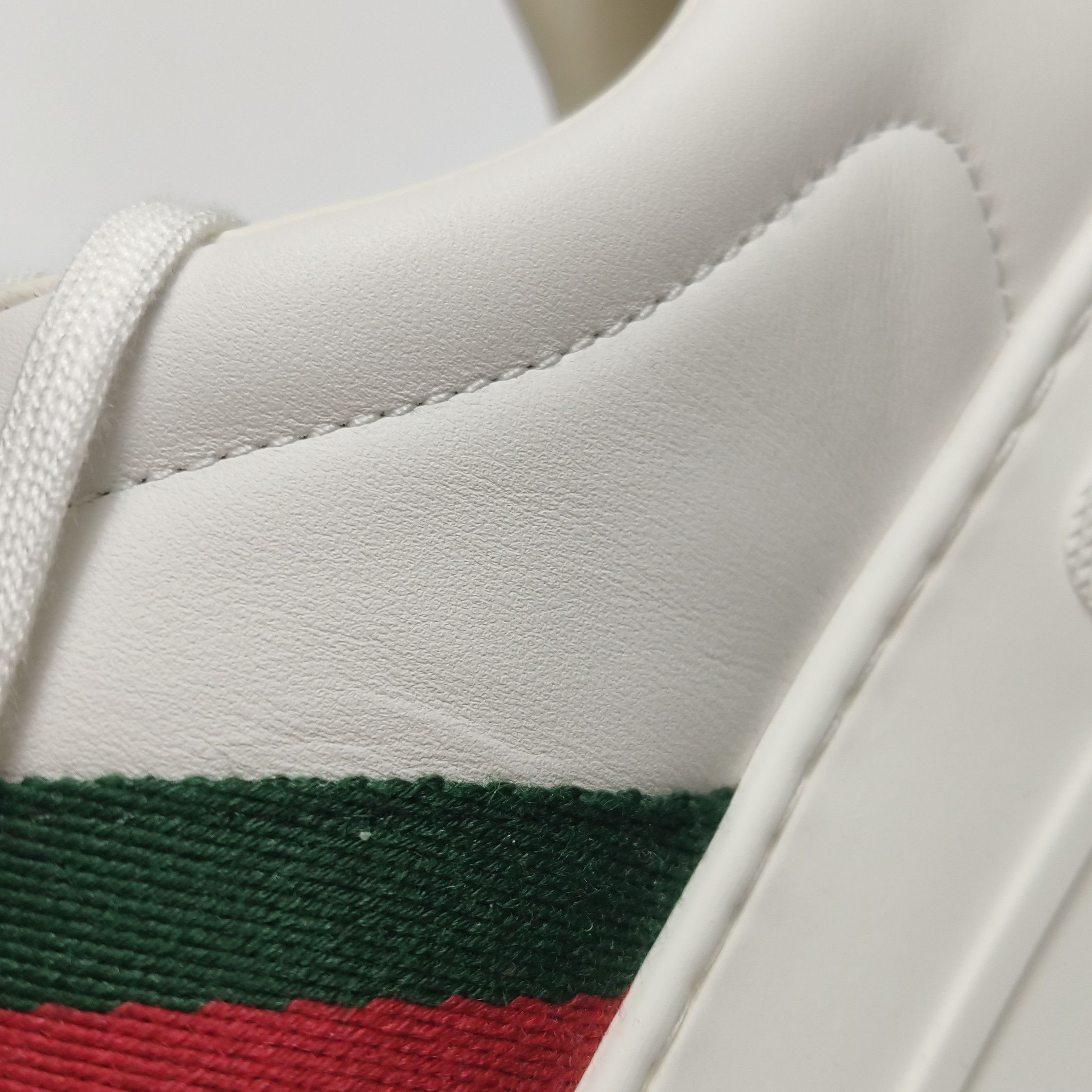 Gucci Gucci Women 5 Lowtop Sneakers Size US 5 / IT 35 - 8 Thumbnail