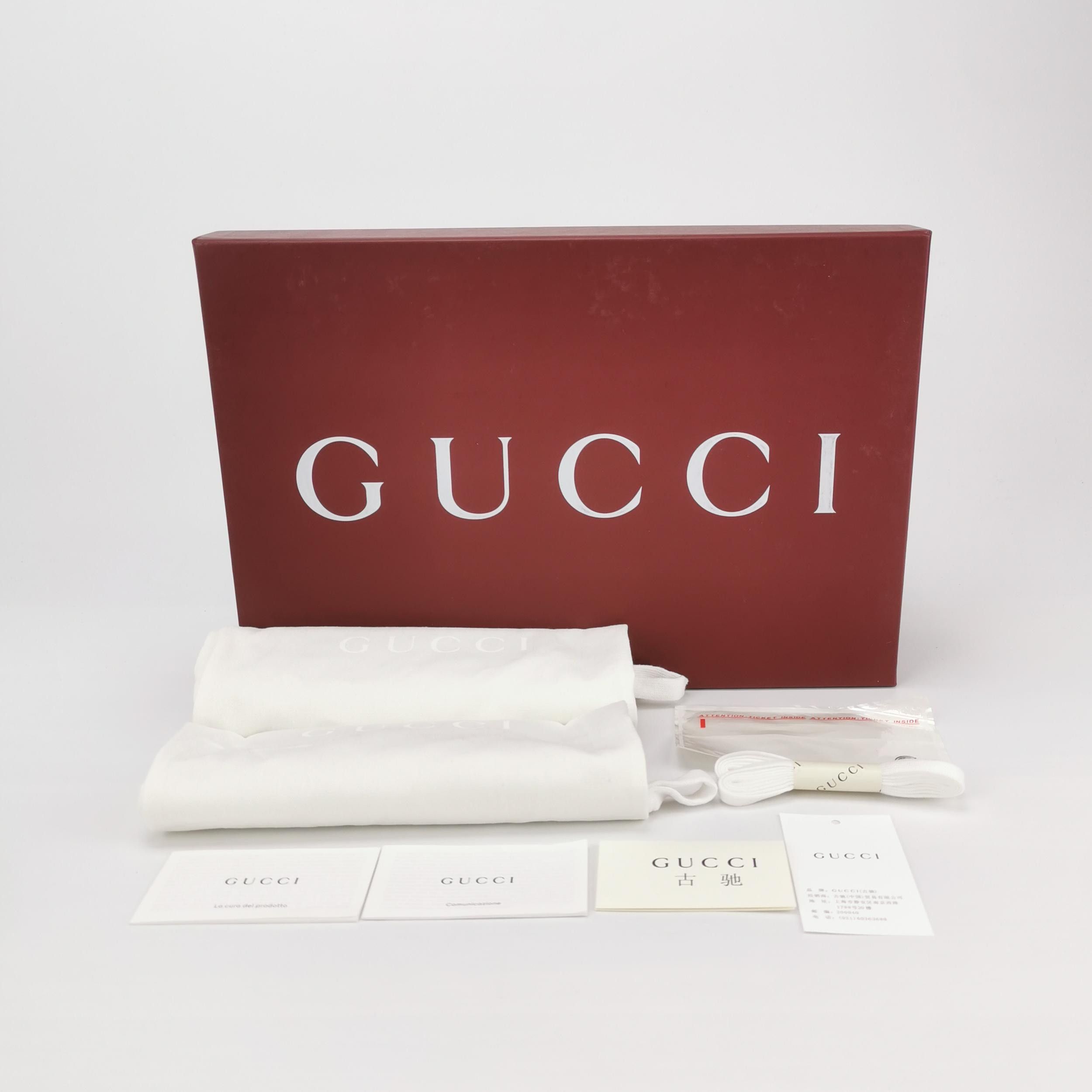 Gucci Gucci Women 5 Lowtop Sneakers Size US 5 / IT 35 - 6 Thumbnail