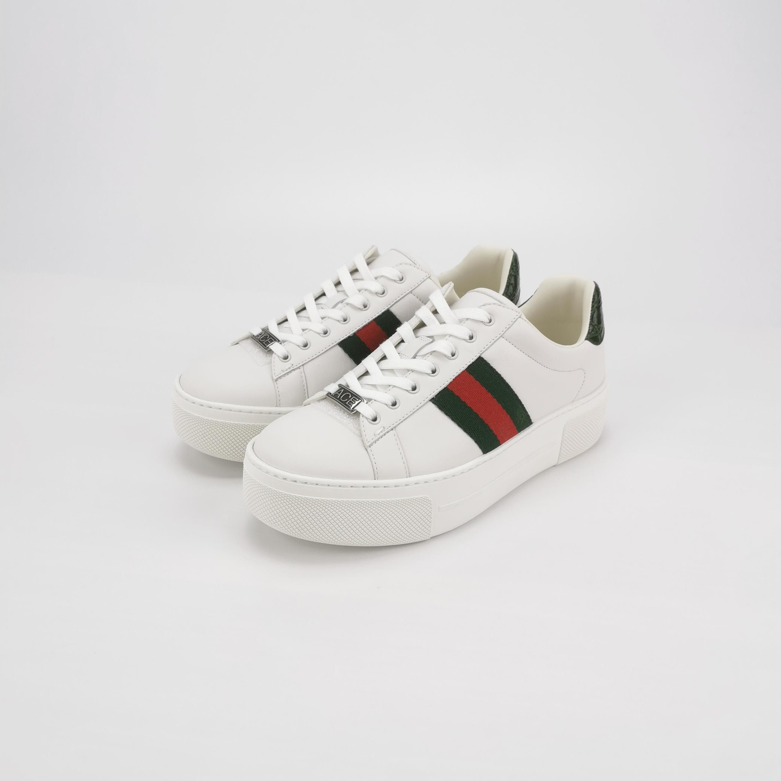 Gucci Gucci Women 8-5 Lowtop Sneakers Size US 8.5 / IT 38.5 - 2 Thumbnail