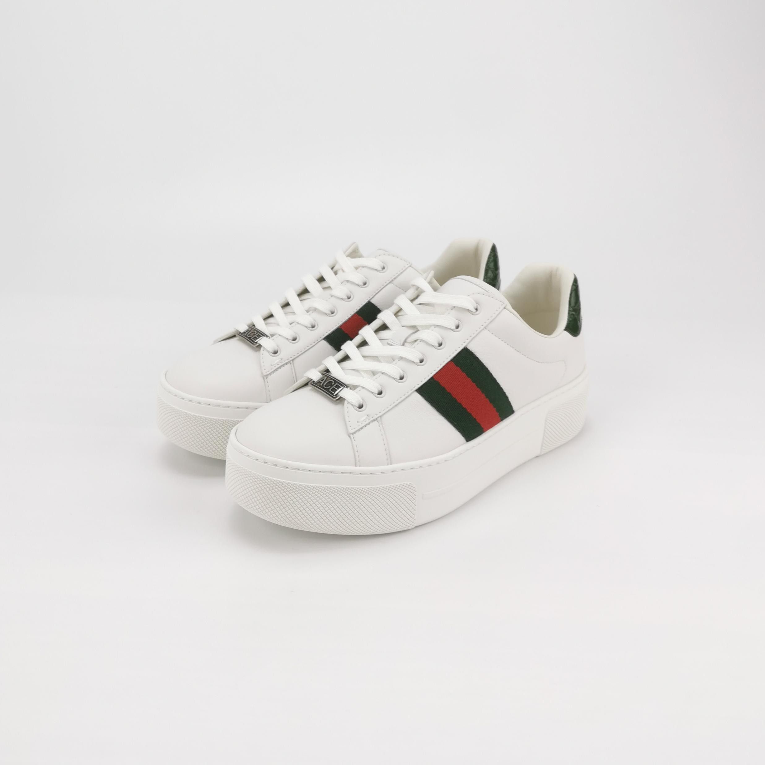 Gucci Gucci Women 8-5 Lowtop Sneakers Size US 8.5 / IT 38.5 - 2 Thumbnail
