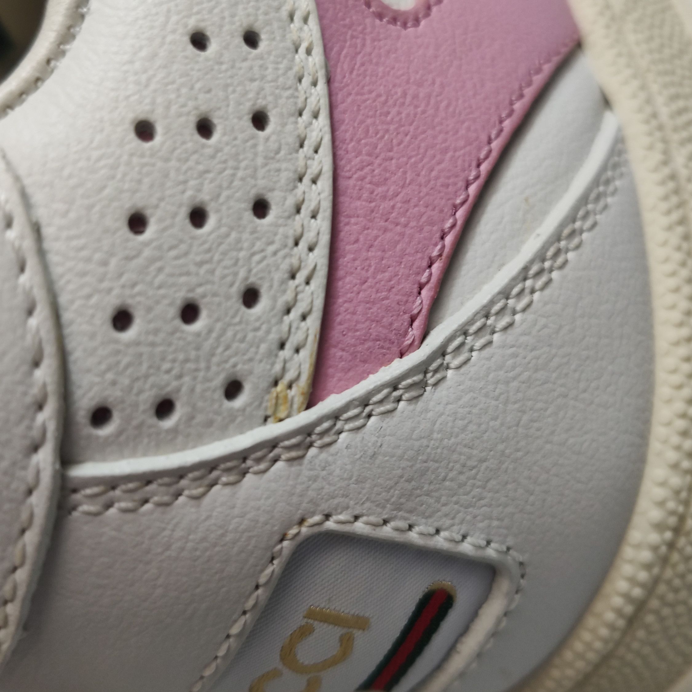 Gucci Gucci Women 7 Lowtop Sneakers Size US 7 / IT 37 - 7 Thumbnail