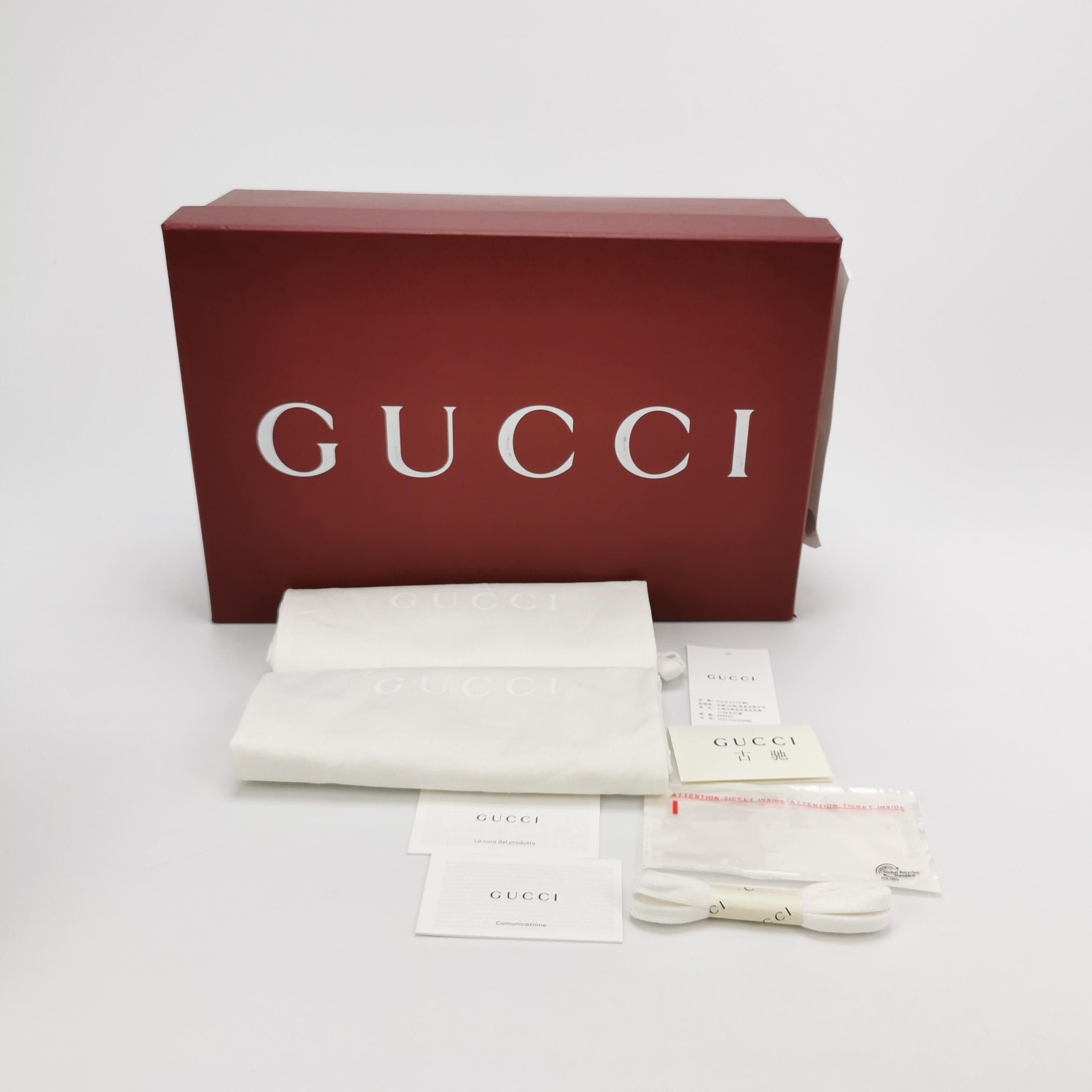 Gucci Gucci Women 5 Lowtop Sneakers Size US 5 / IT 35 - 6 Thumbnail
