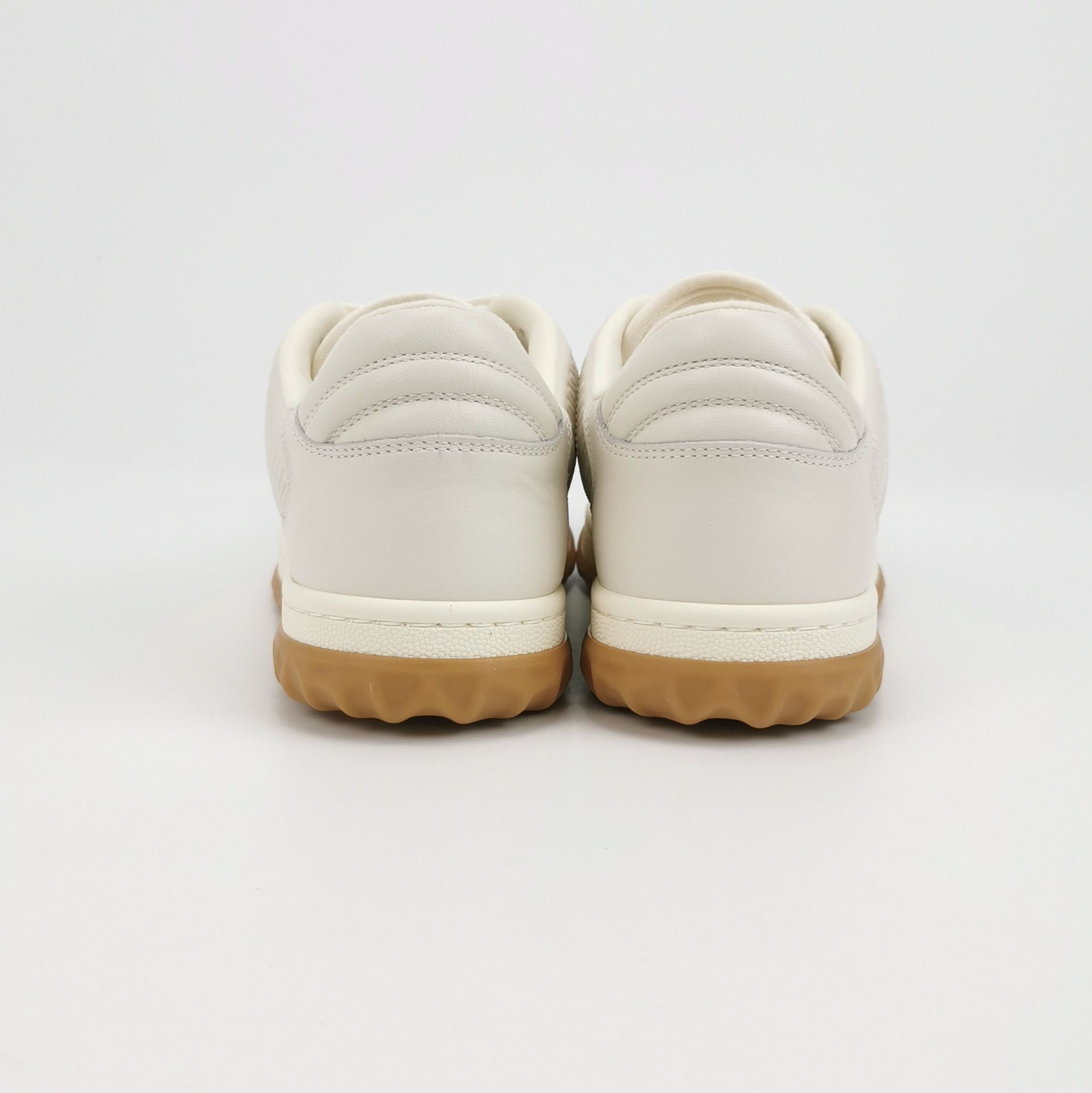 Gucci Gucci Women 5 Lowtop Sneakers Size US 5 / IT 35 - 4 Thumbnail