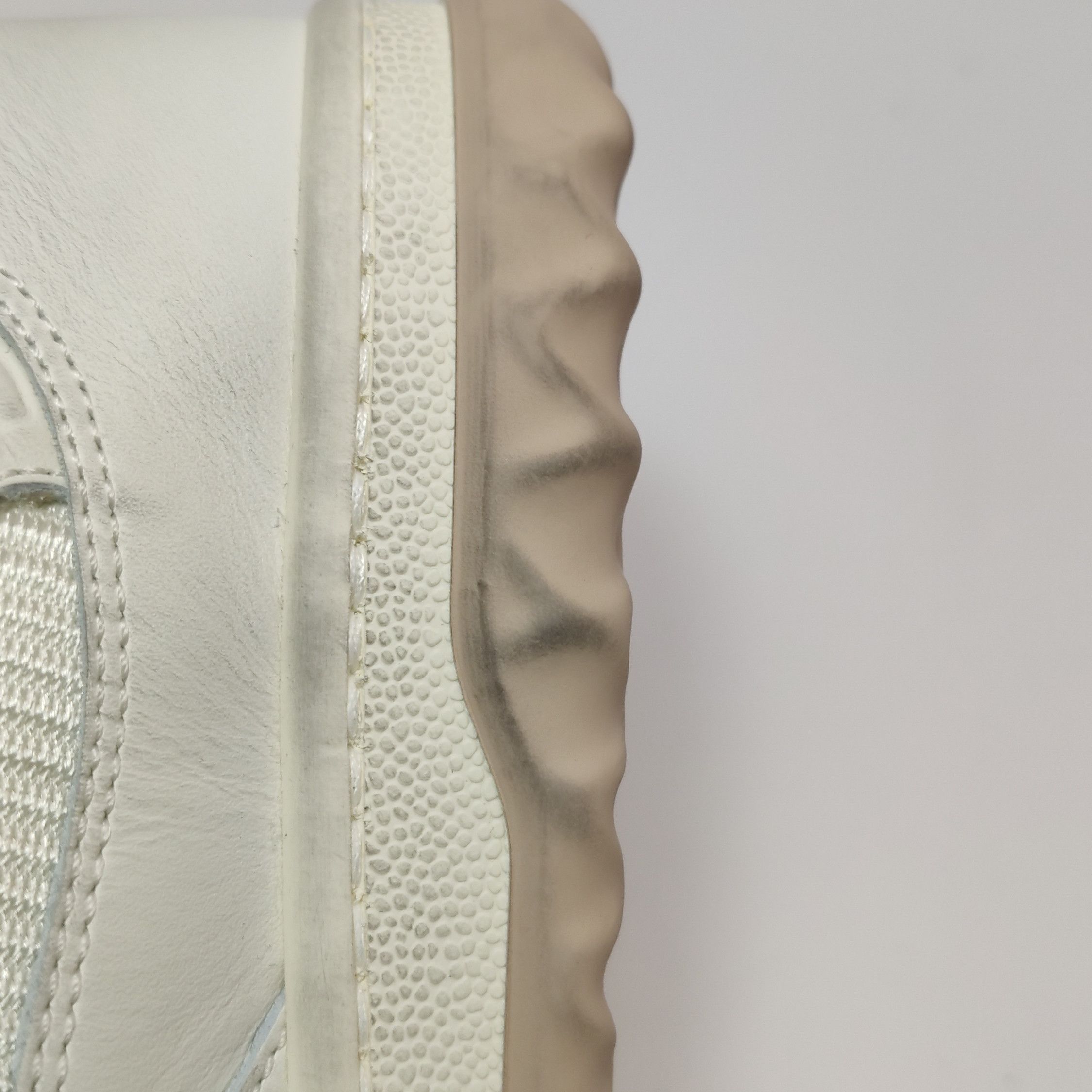 Gucci Gucci Women 5-5 Lowtop Sneakers Size US 5.5 / IT 35.5 - 7 Thumbnail