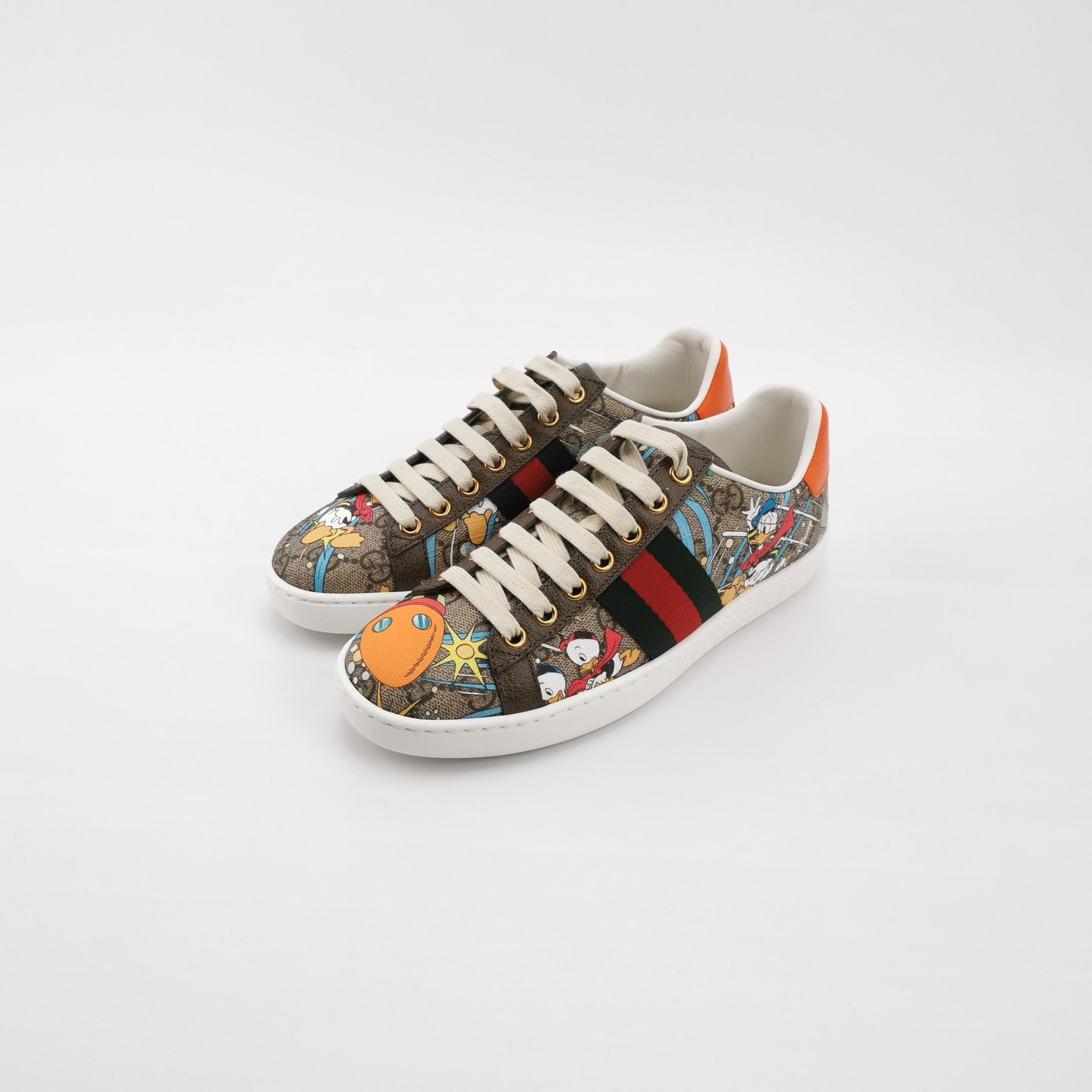 Gucci Gucci Women 5 Lowtop Sneakers Size US 5 / IT 35 - 2 Thumbnail