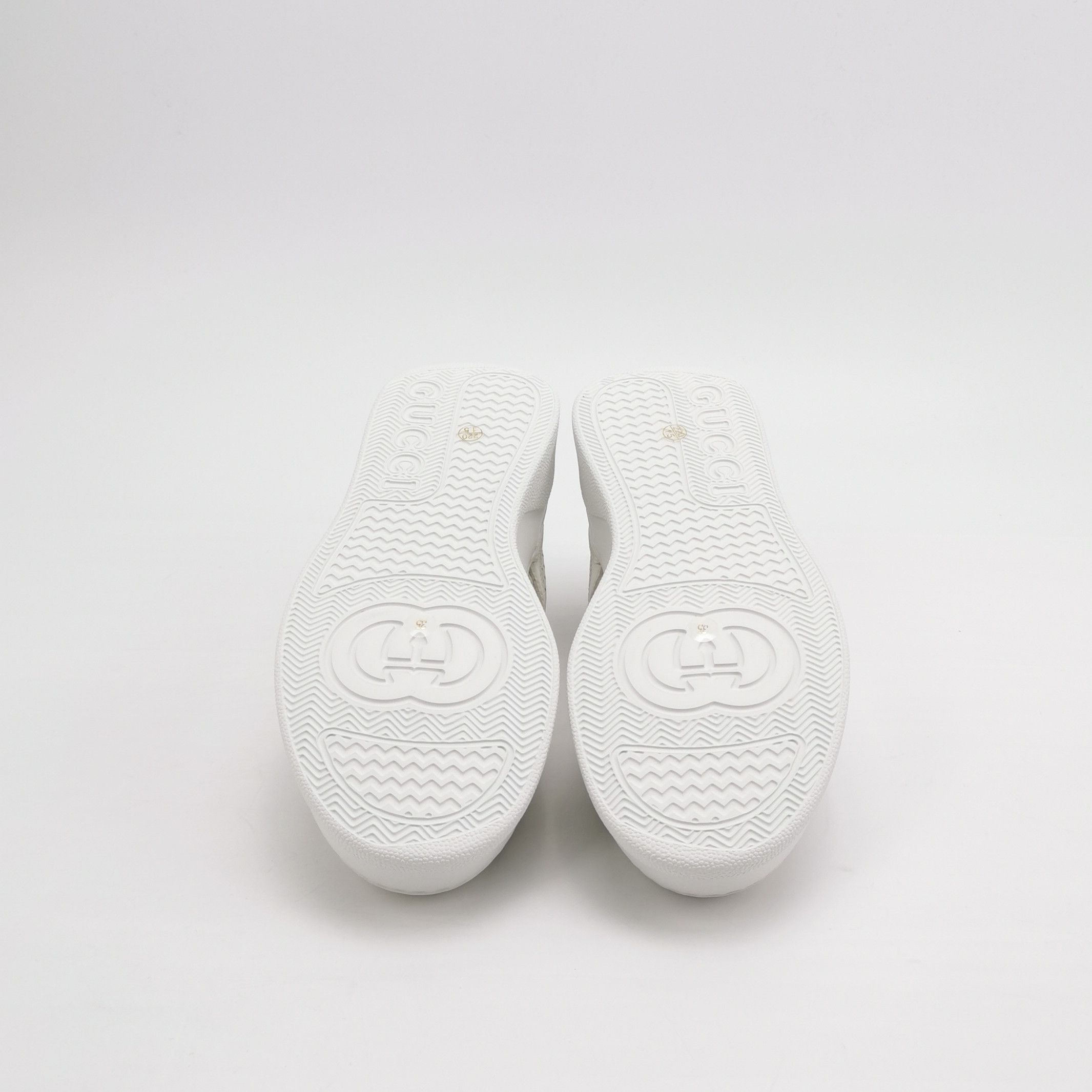 Gucci Gucci Women 5 Lowtop Sneakers Size US 5 / IT 35 - 5 Thumbnail