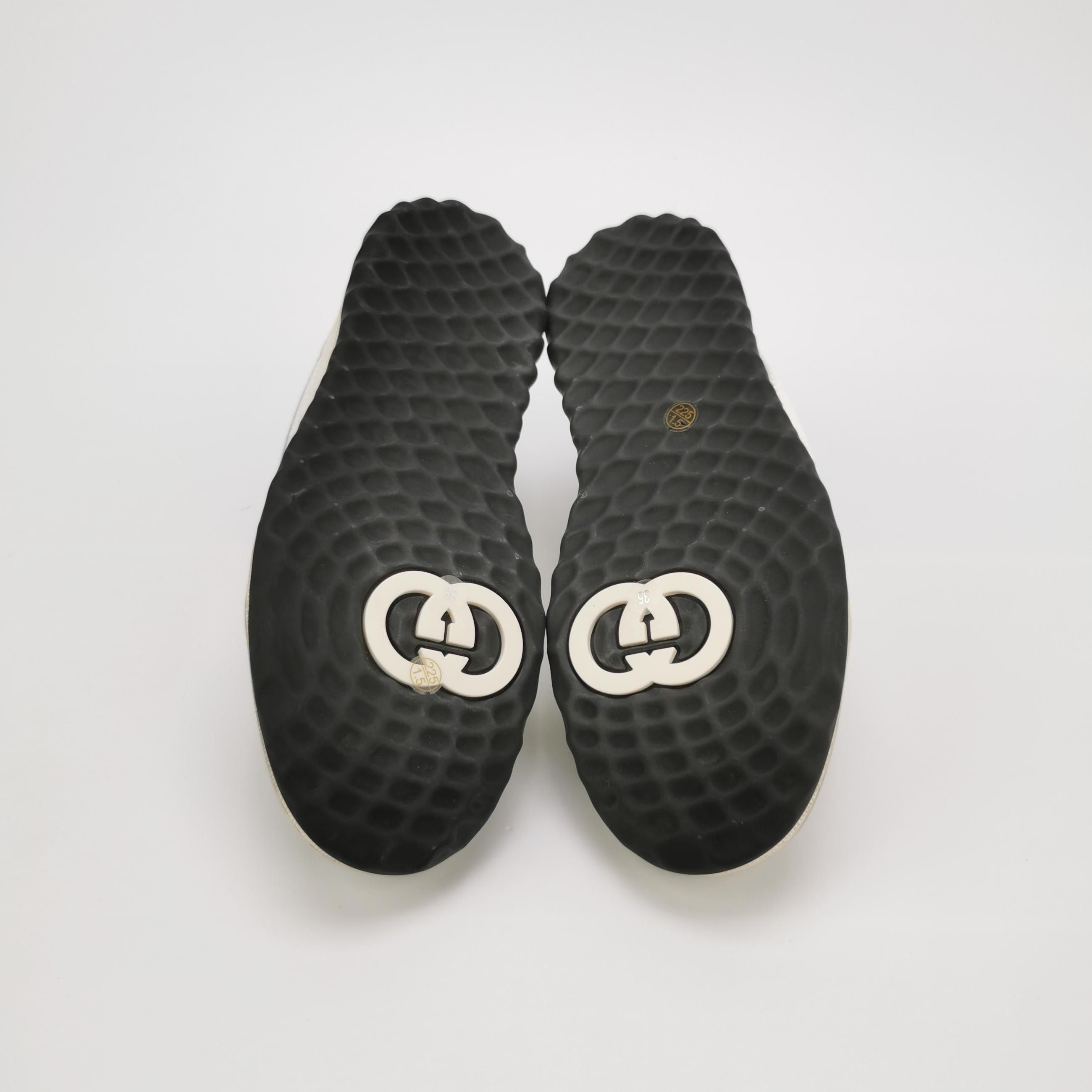 Gucci Gucci Women 5 Lowtop Sneakers Size US 5 / IT 35 - 5 Thumbnail