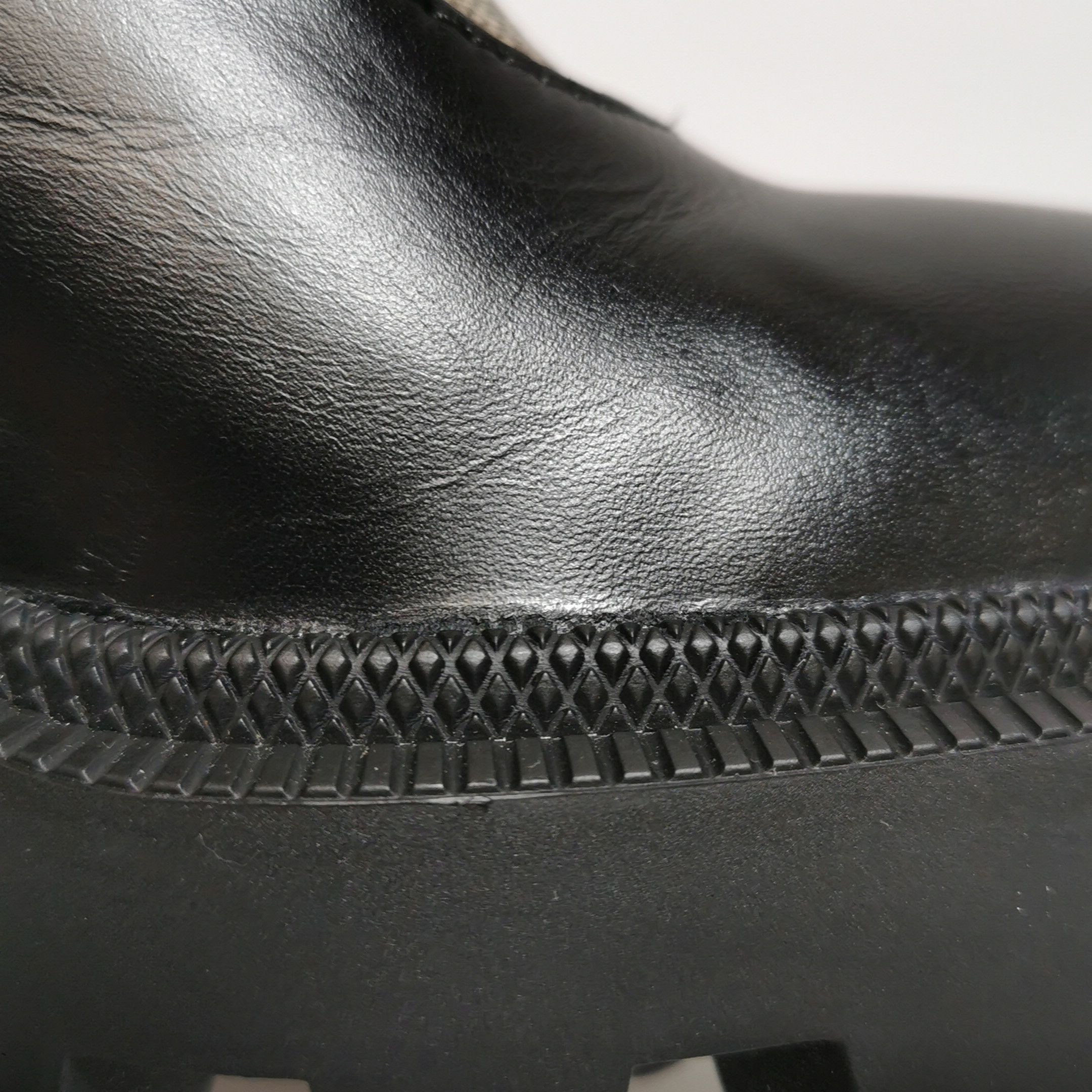 Gucci Gucci Women 5 Boots Size US 5 / IT 35 - 9 Thumbnail