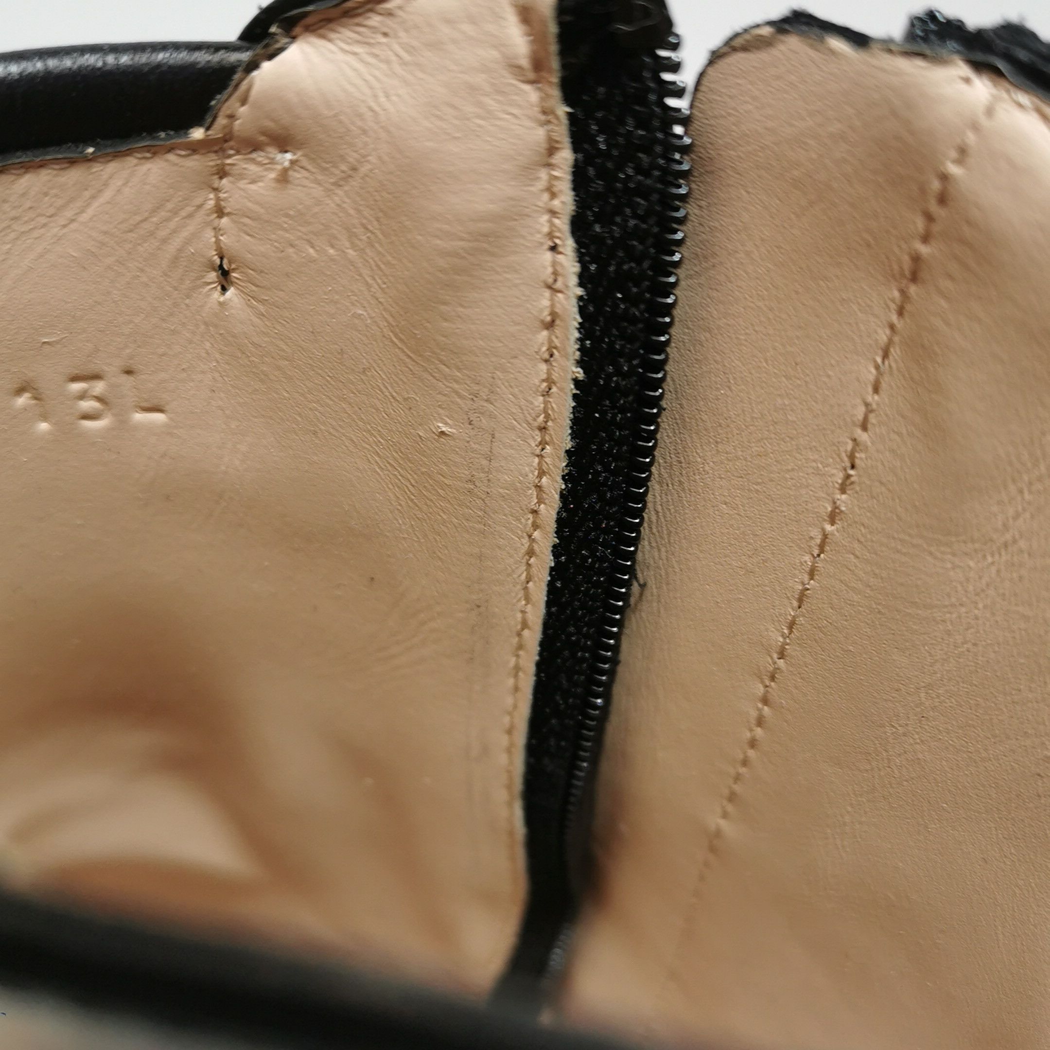 Gucci Gucci Women 5 Boots Size US 5 / IT 35 - 12 Thumbnail