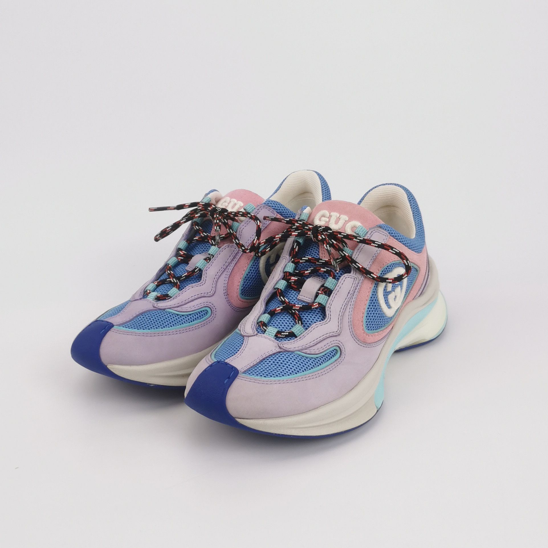 Gucci Gucci Women 6-5 Lowtop Sneakers Size US 6.5 / IT 36.5 - 2 Thumbnail