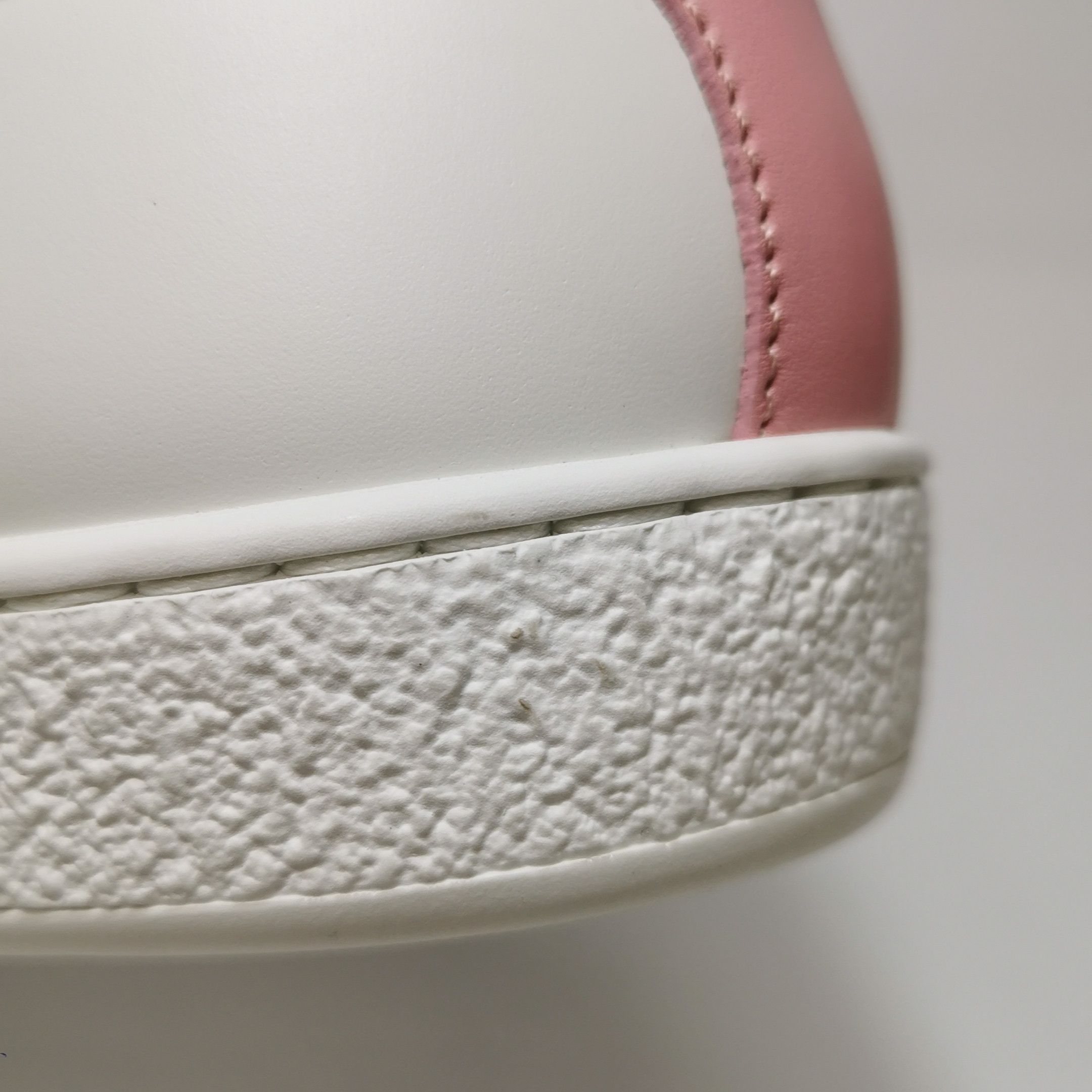 Gucci Gucci Women 9 Lowtop Sneakers Size US 9 / IT 39 - 7 Thumbnail