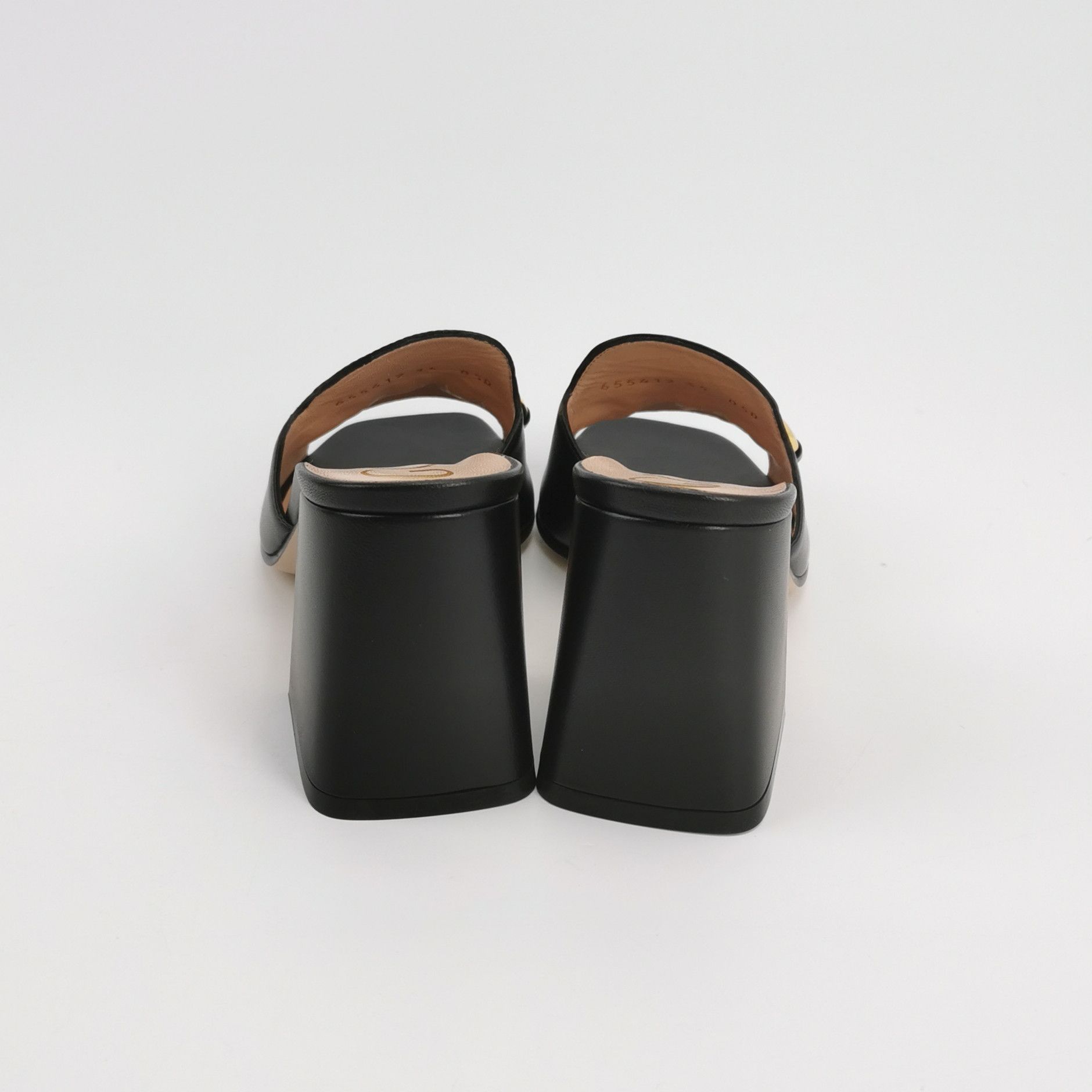 Gucci Gucci Women 5 Sandals Size US 5 / IT 35 - 4 Thumbnail