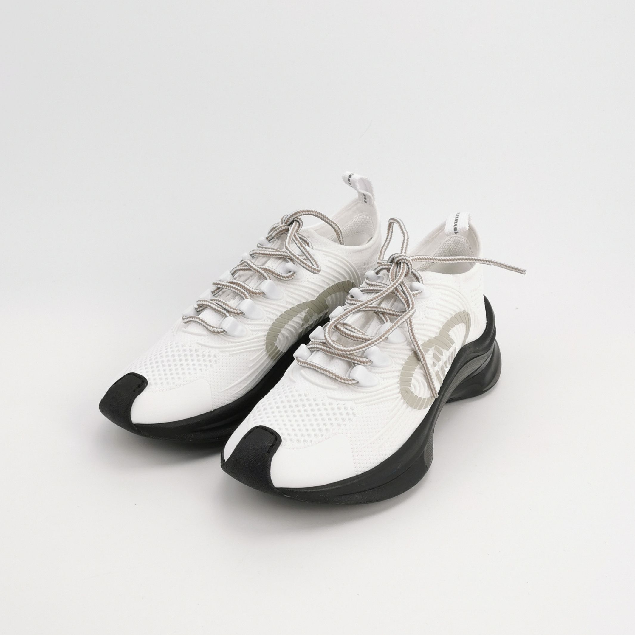 Gucci Gucci Women 5-5 Lowtop Sneakers Size US 5.5 / IT 35.5 - 2 Thumbnail