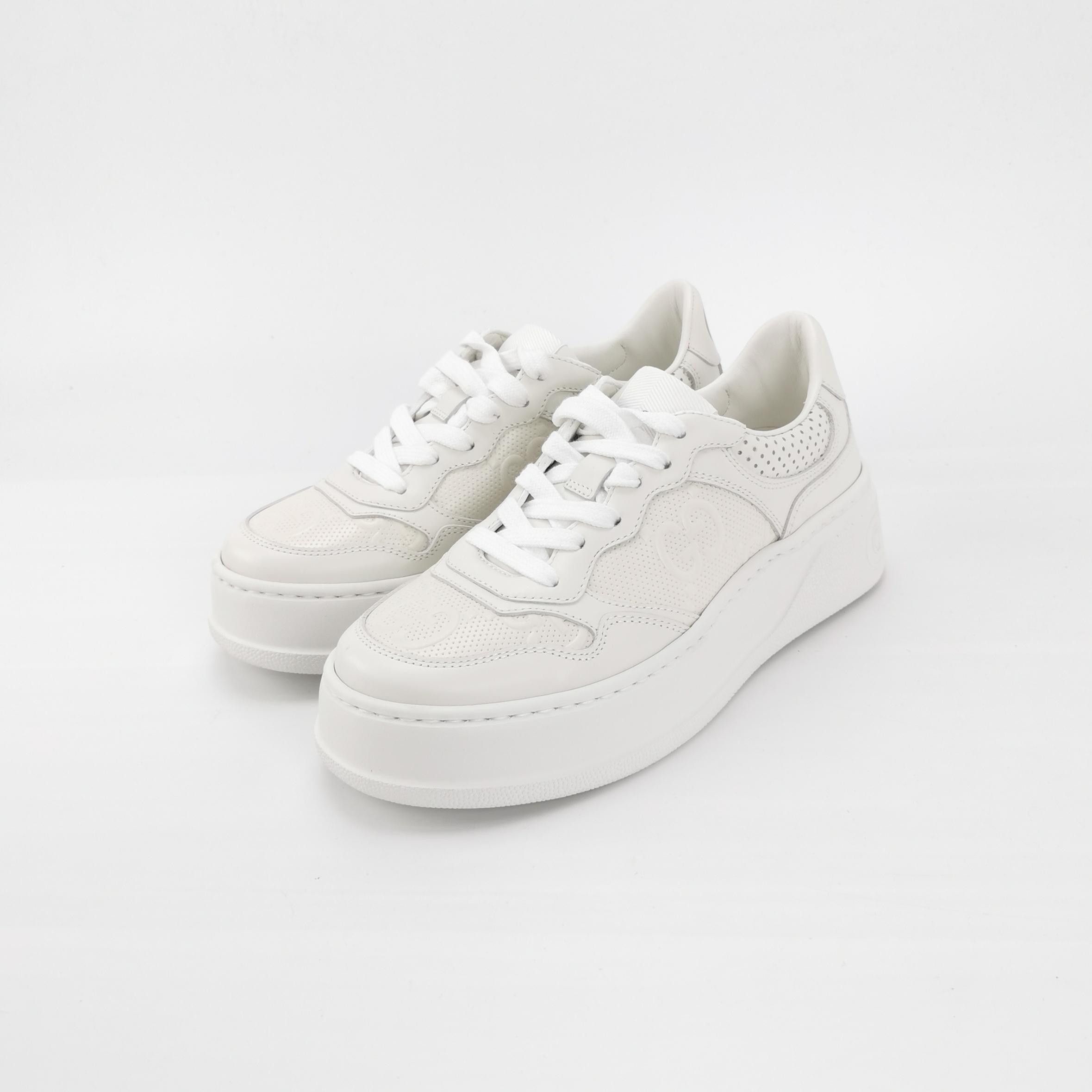 Gucci Gucci Women 5 Lowtop Sneakers Size US 5 / IT 35 - 2 Thumbnail