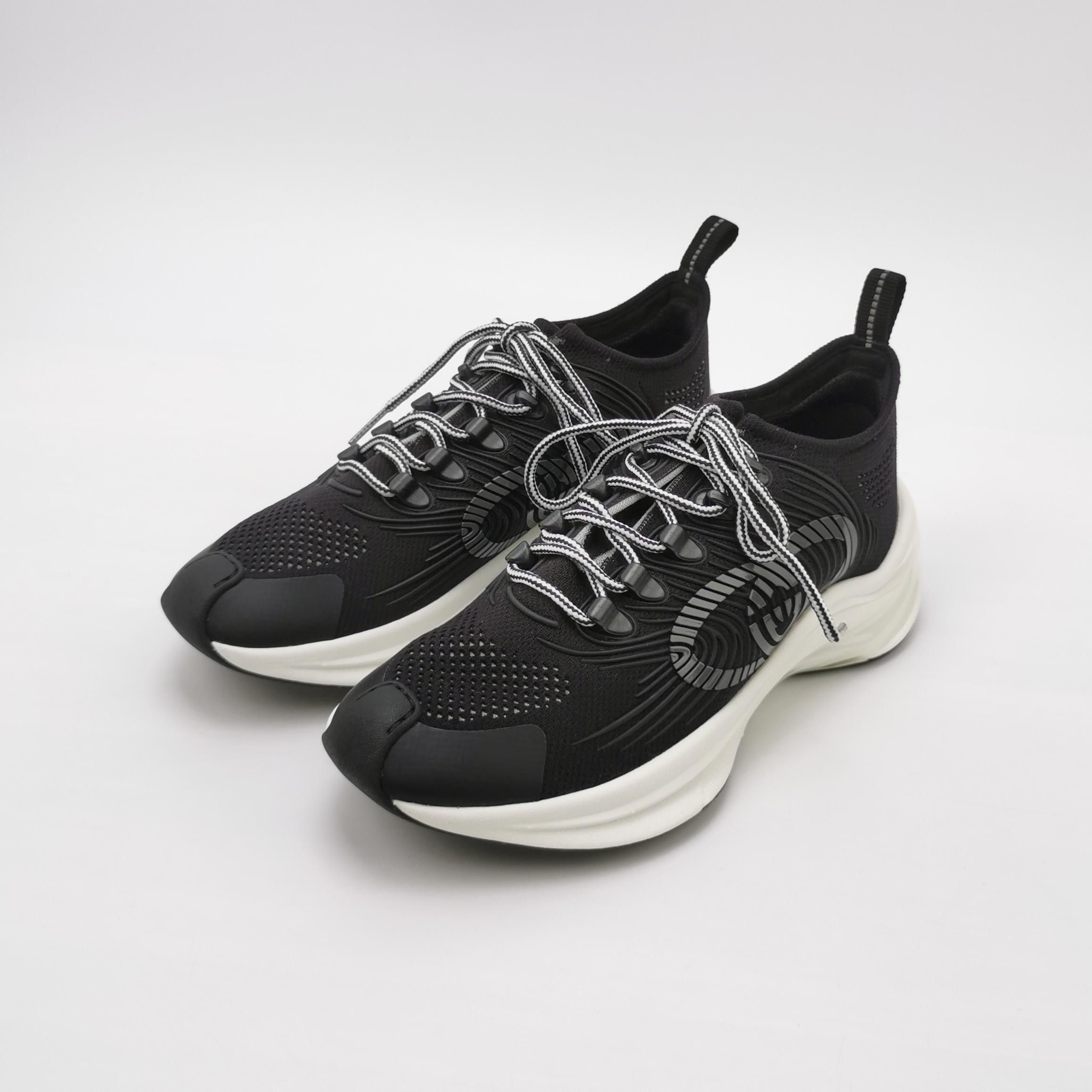 Gucci Gucci Women 8-5 Lowtop Sneakers Size US 8.5 / IT 38.5 - 2 Thumbnail