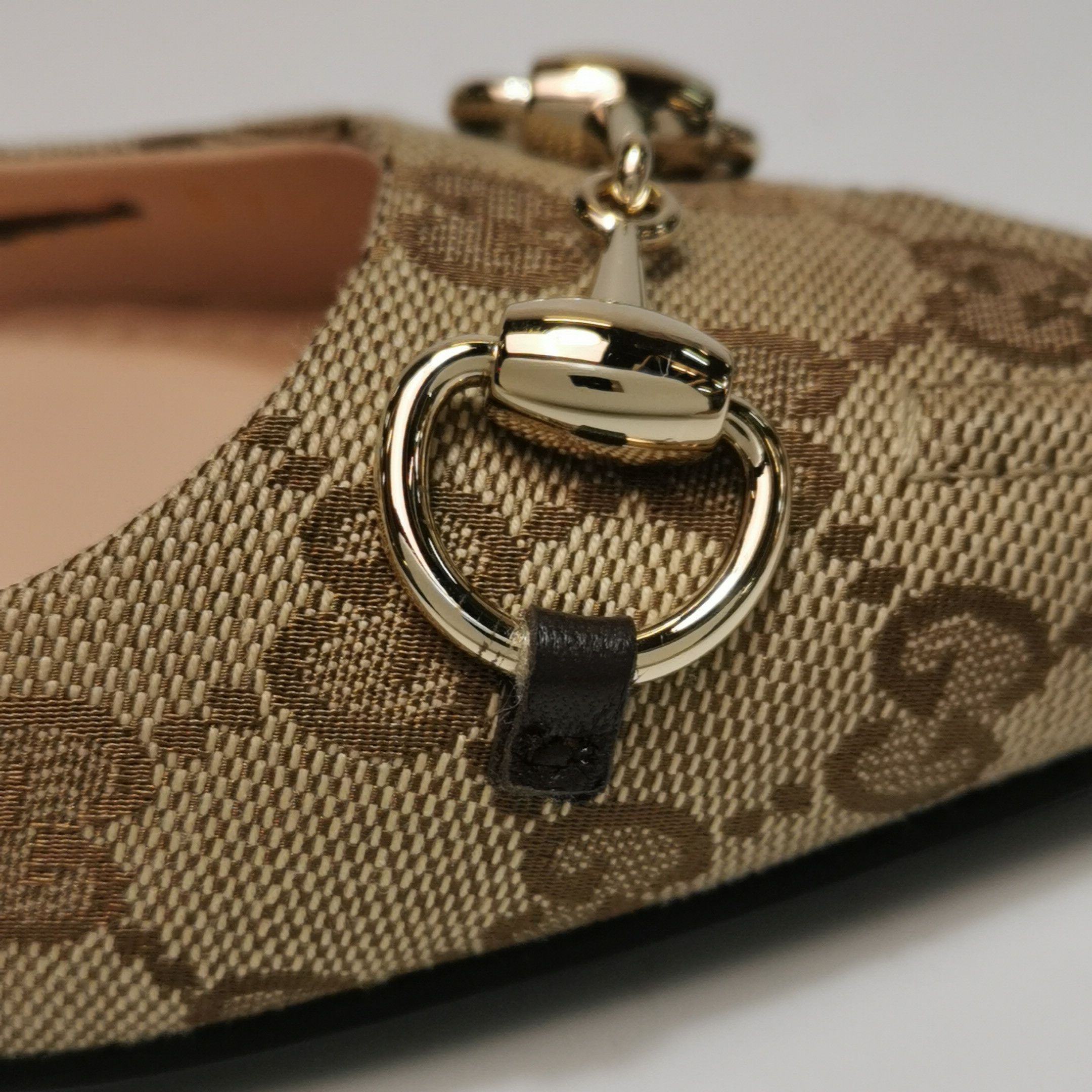 Gucci Gucci Women 7-5 Flats Size US 7.5 / IT 37.5 - 7 Thumbnail