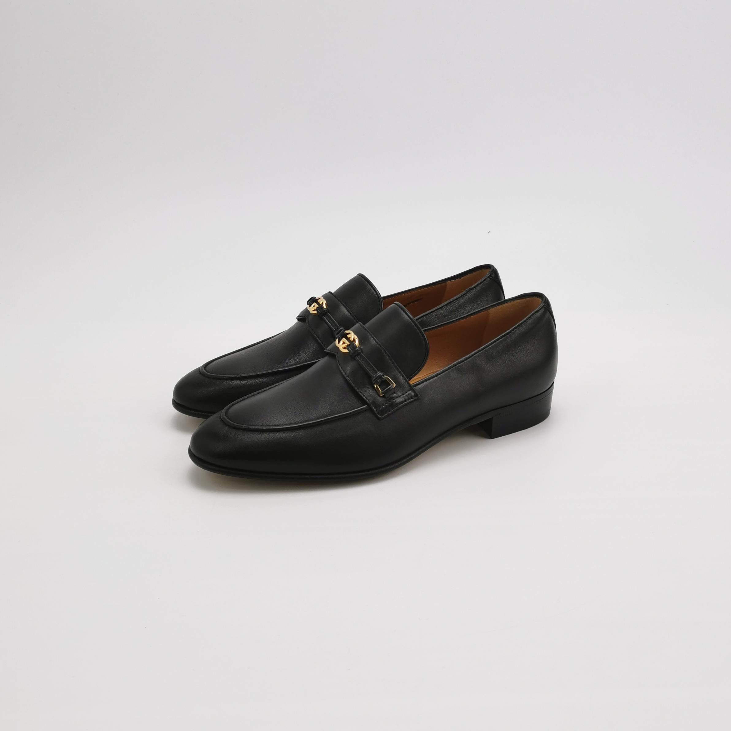 Gucci Gucci Women 5-5 Flats Size US 5.5 / IT 35.5 - 2 Thumbnail