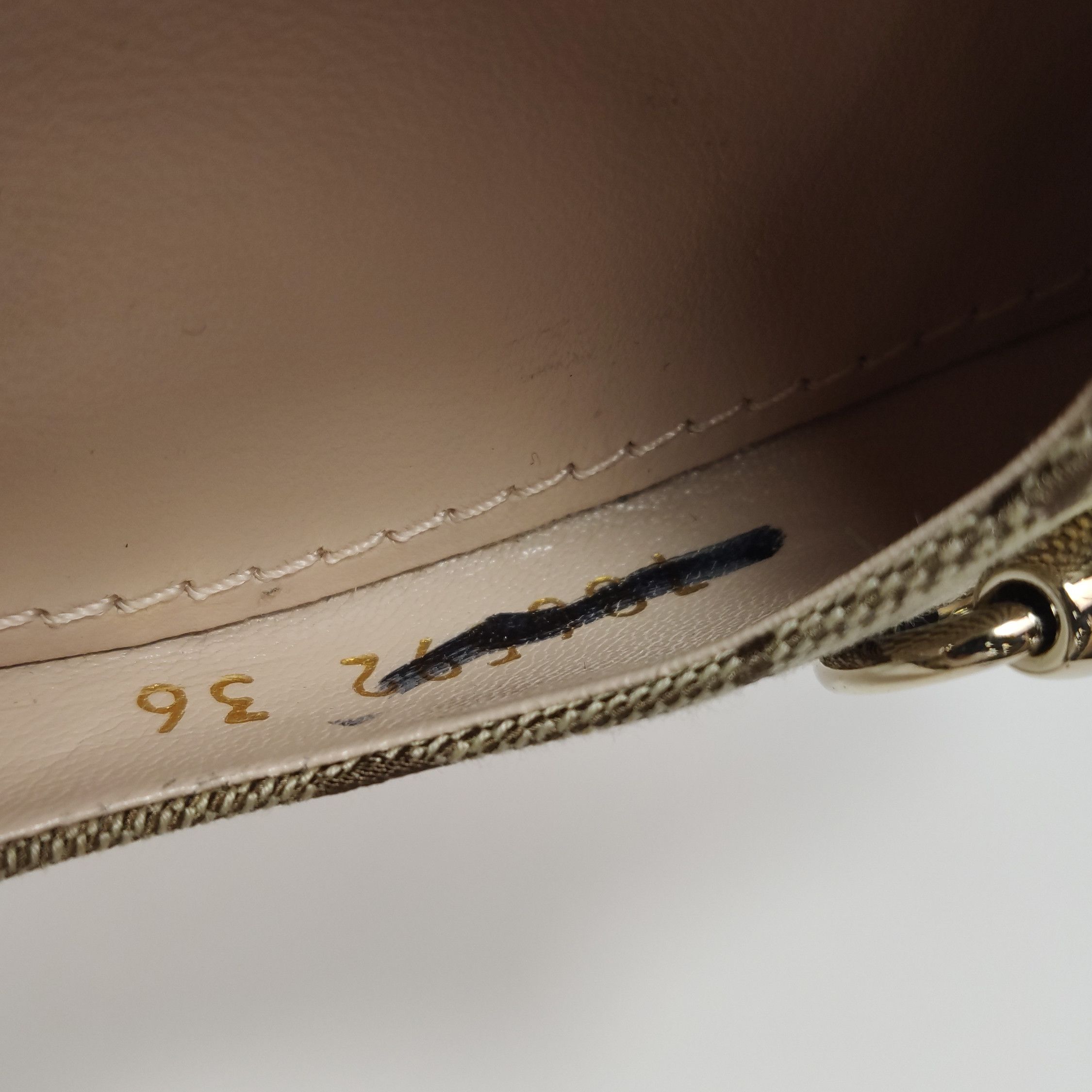 Gucci Gucci Women 6 Flats Size US 6 / IT 36 - 14 Thumbnail