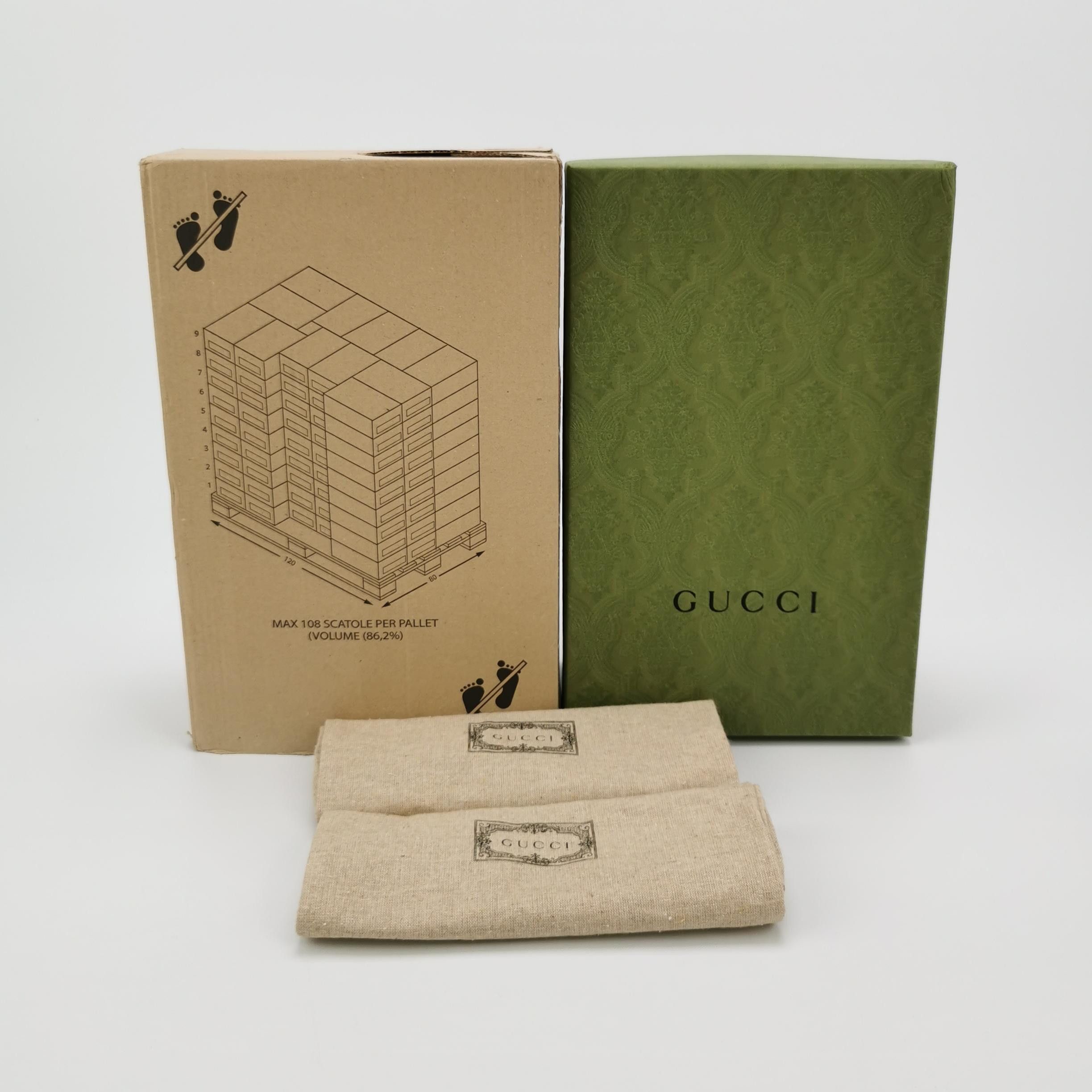Gucci Gucci Women 5 Lowtop Sneakers Size US 5 / IT 35 - 6 Thumbnail