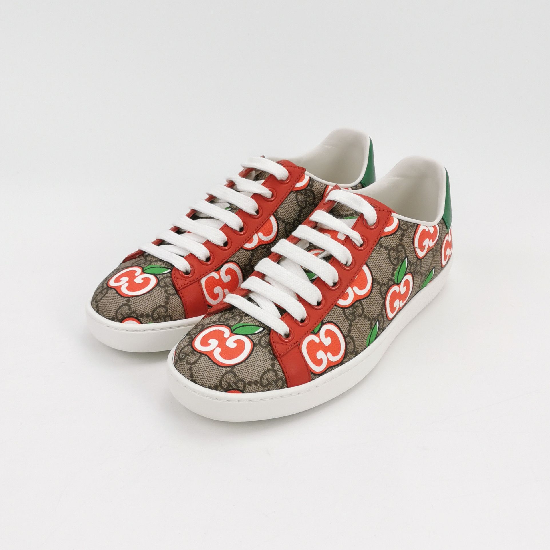 Gucci Gucci Women 5 Lowtop Sneakers Size US 5 / IT 35 - 2 Thumbnail